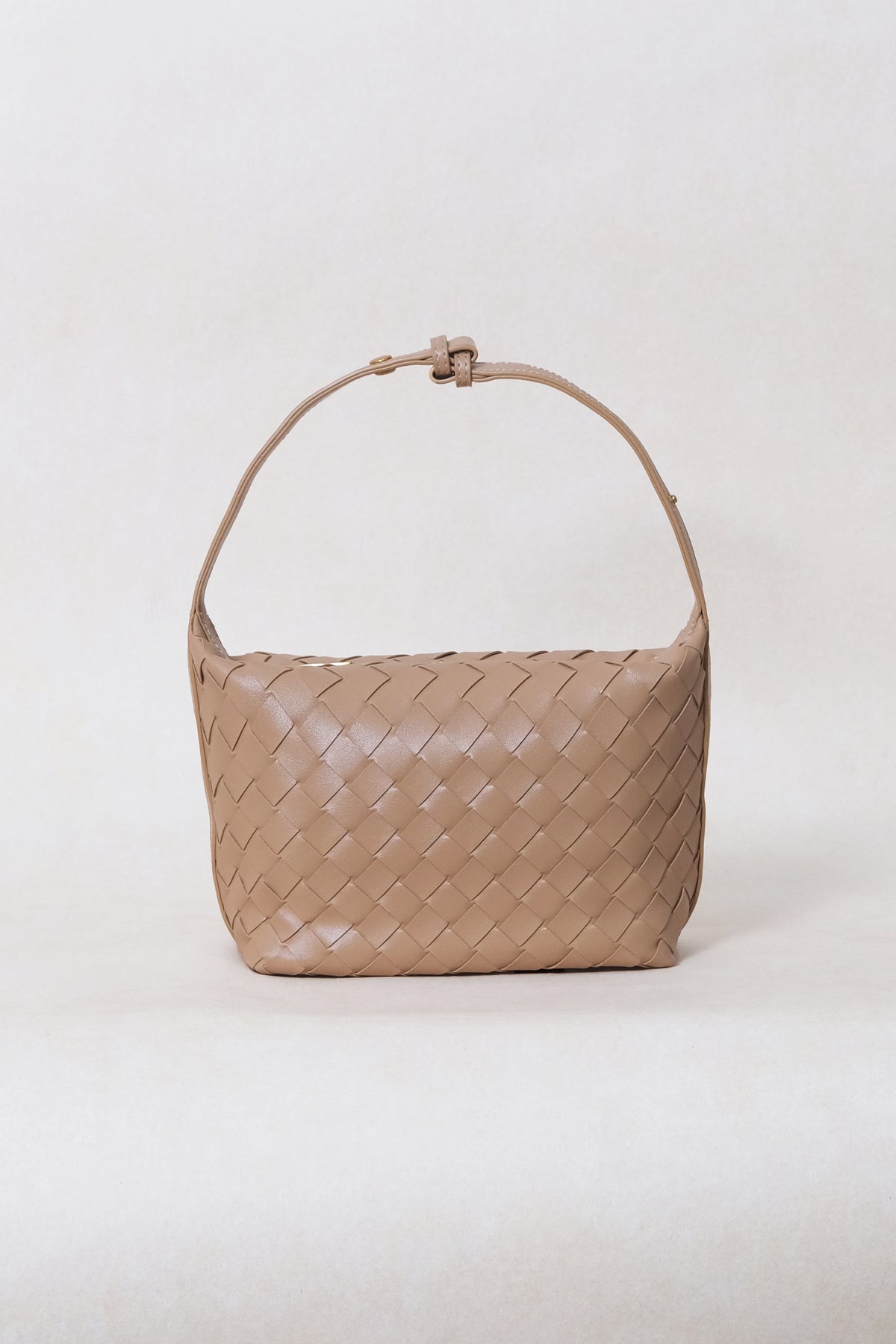 The Artisan Bag - Almond