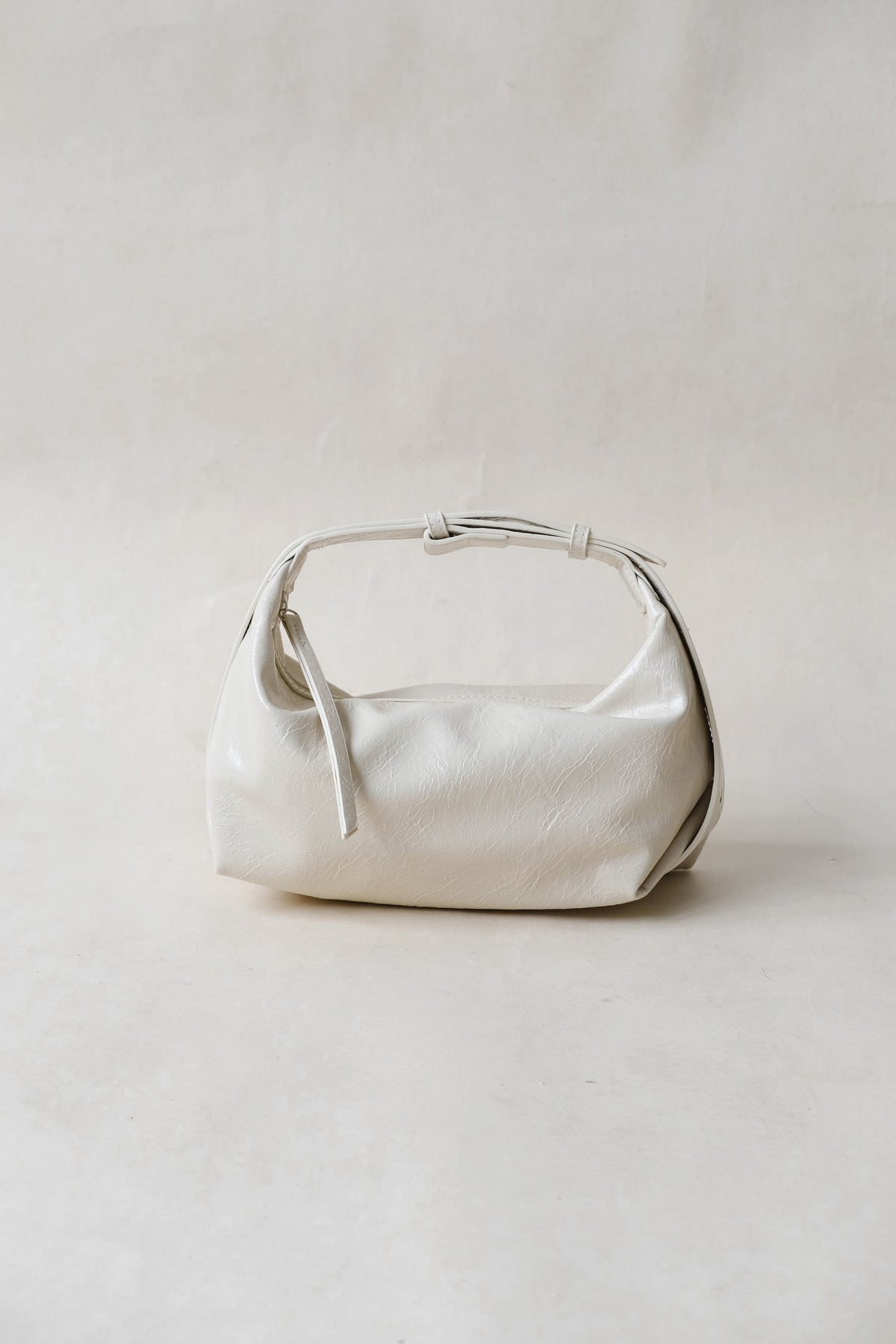 French Retro Lunch Box Bag In Cream White