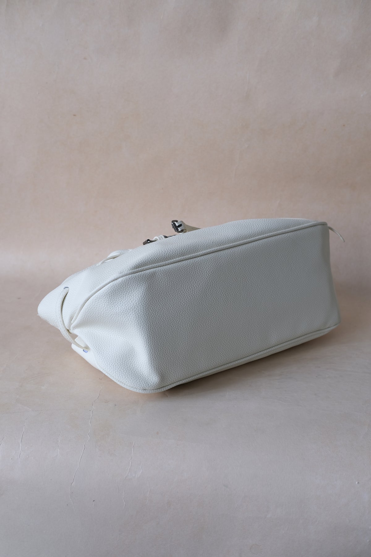 Luna Belted Baguette - White