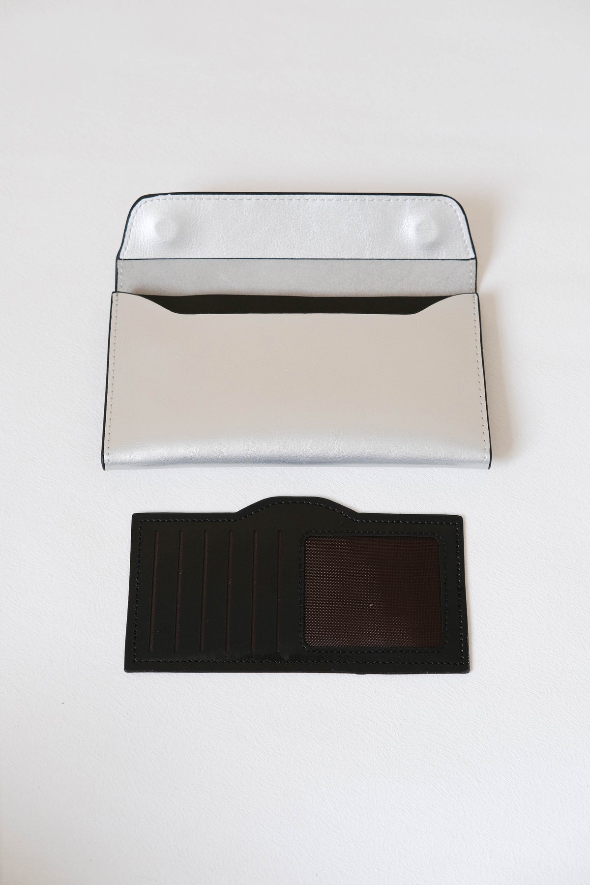 Parisian Luxe Wallet In Silver
