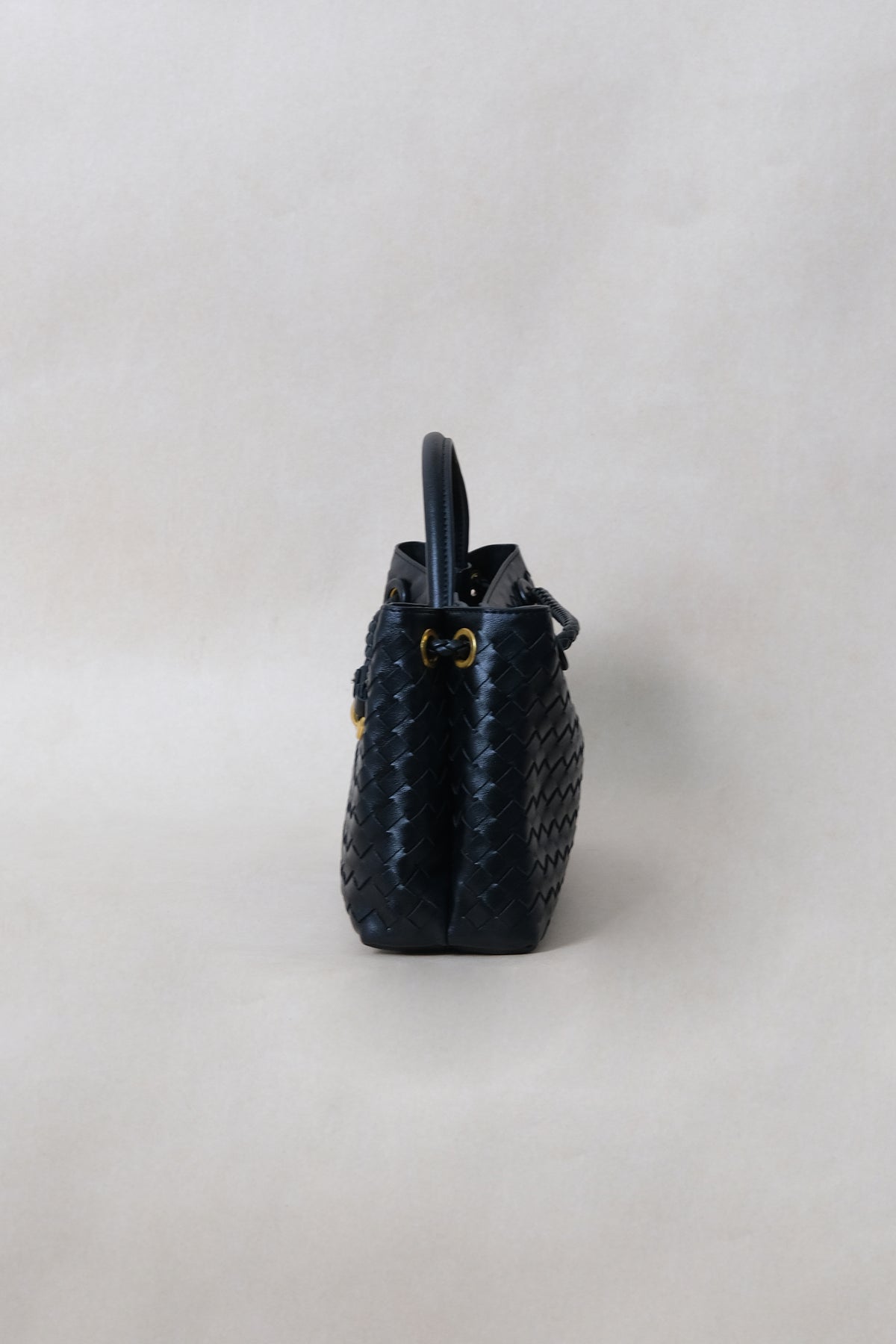 Artisan Grace Tote - Shinny Black