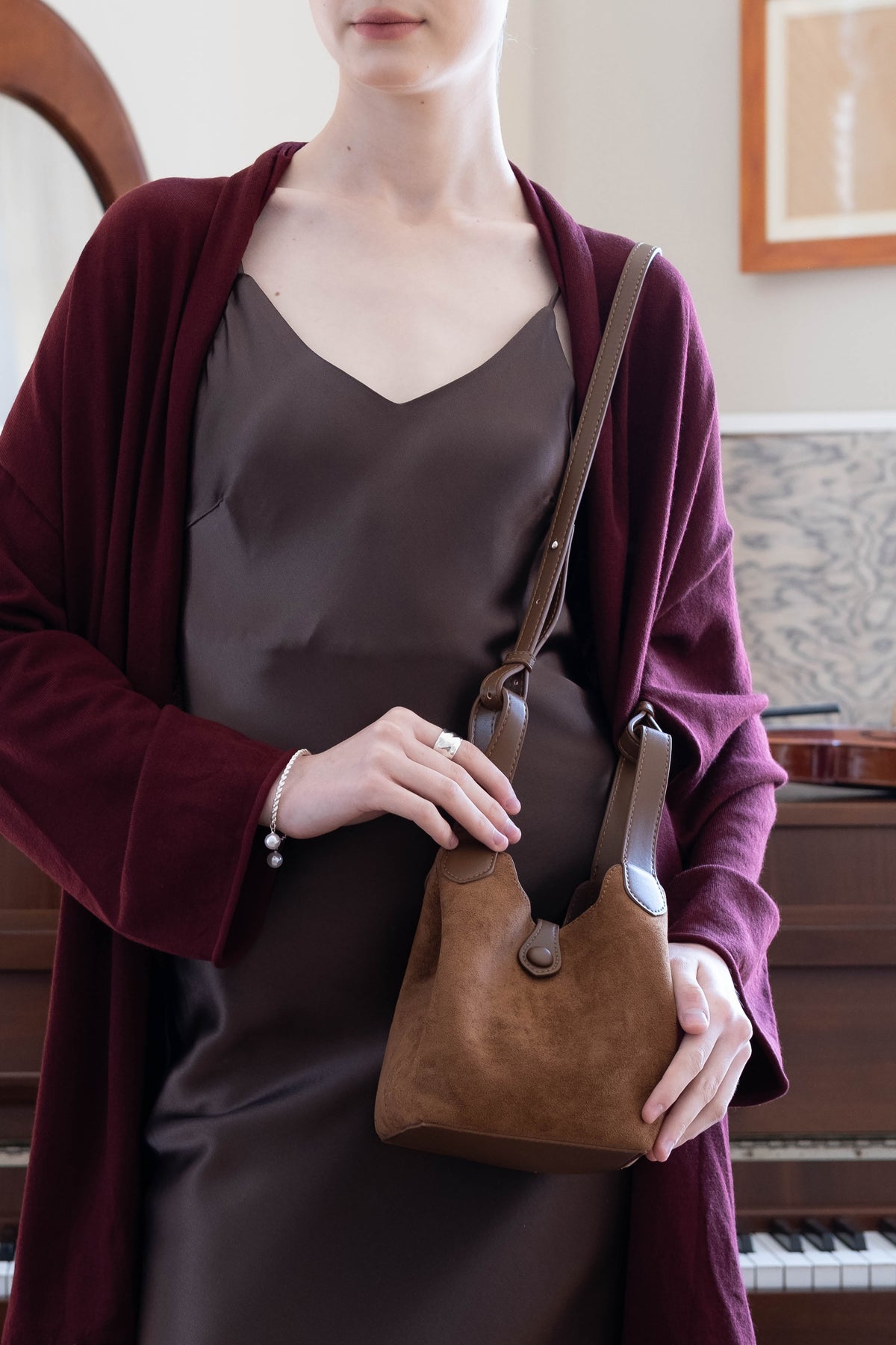 Époque Bucket Bag - Chestnut