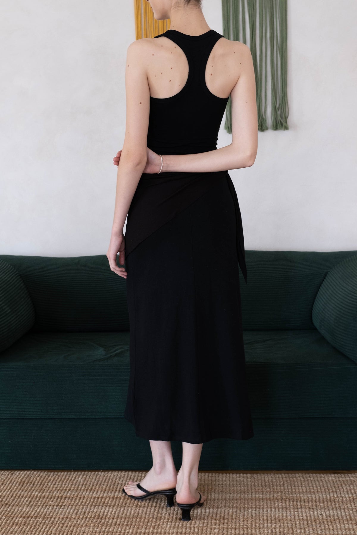 Waist-Snatch U-Neck Maxi Dress - Black