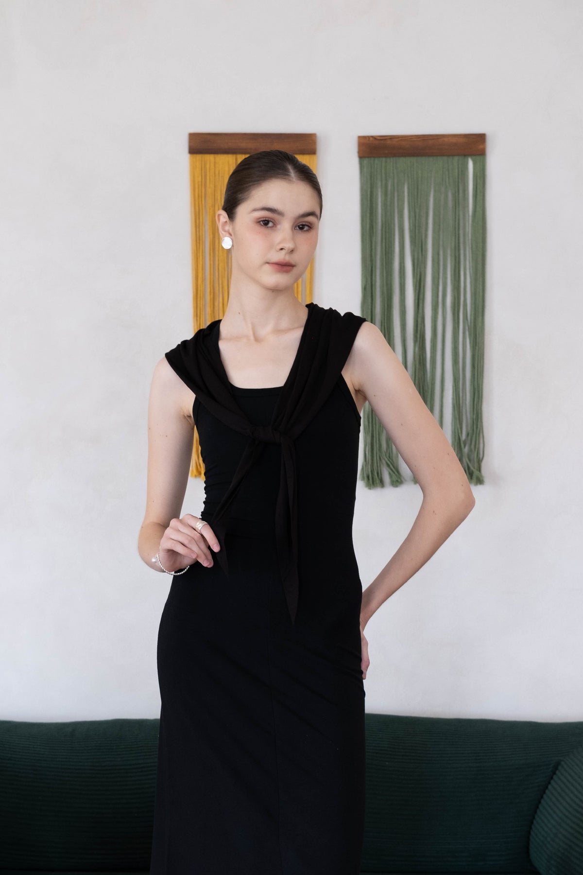 Waist-Snatch U-Neck Maxi Dress - Black