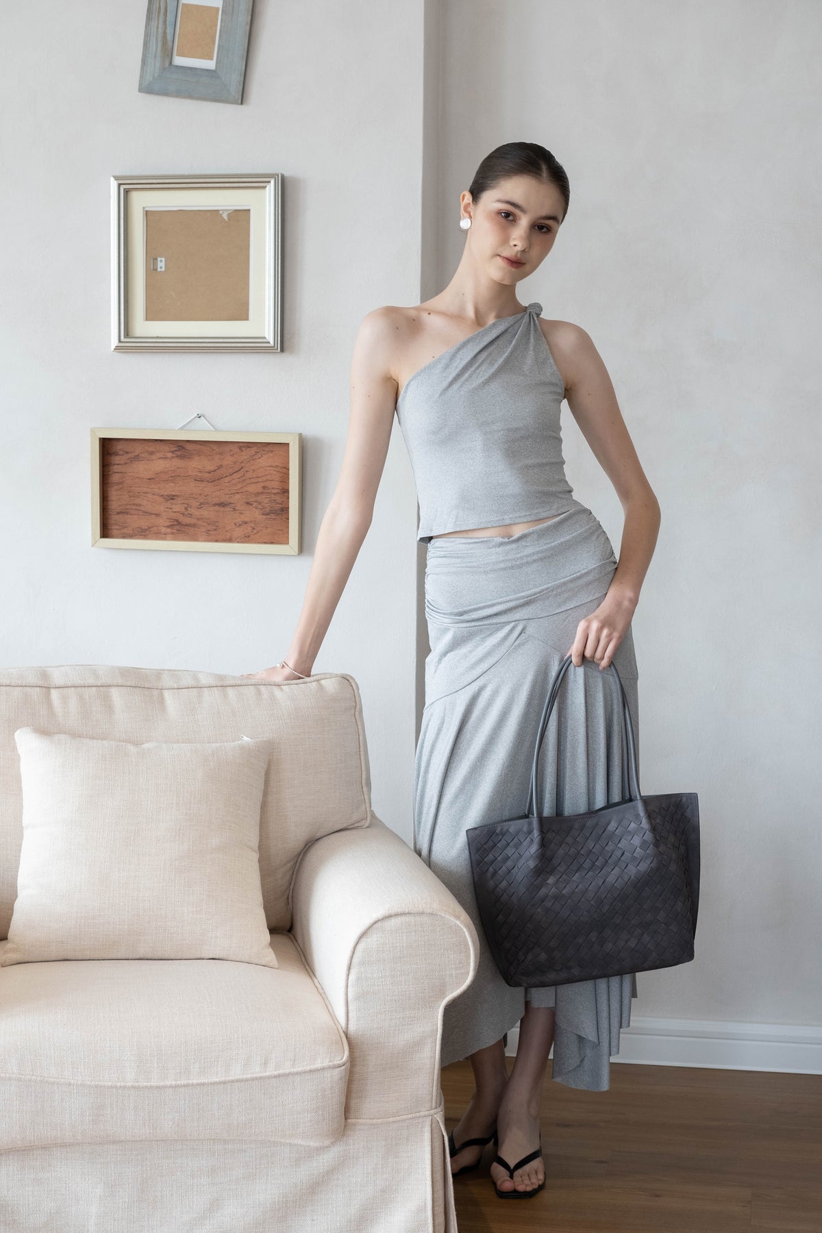 The Artisan Grande Tote - Warm Gray