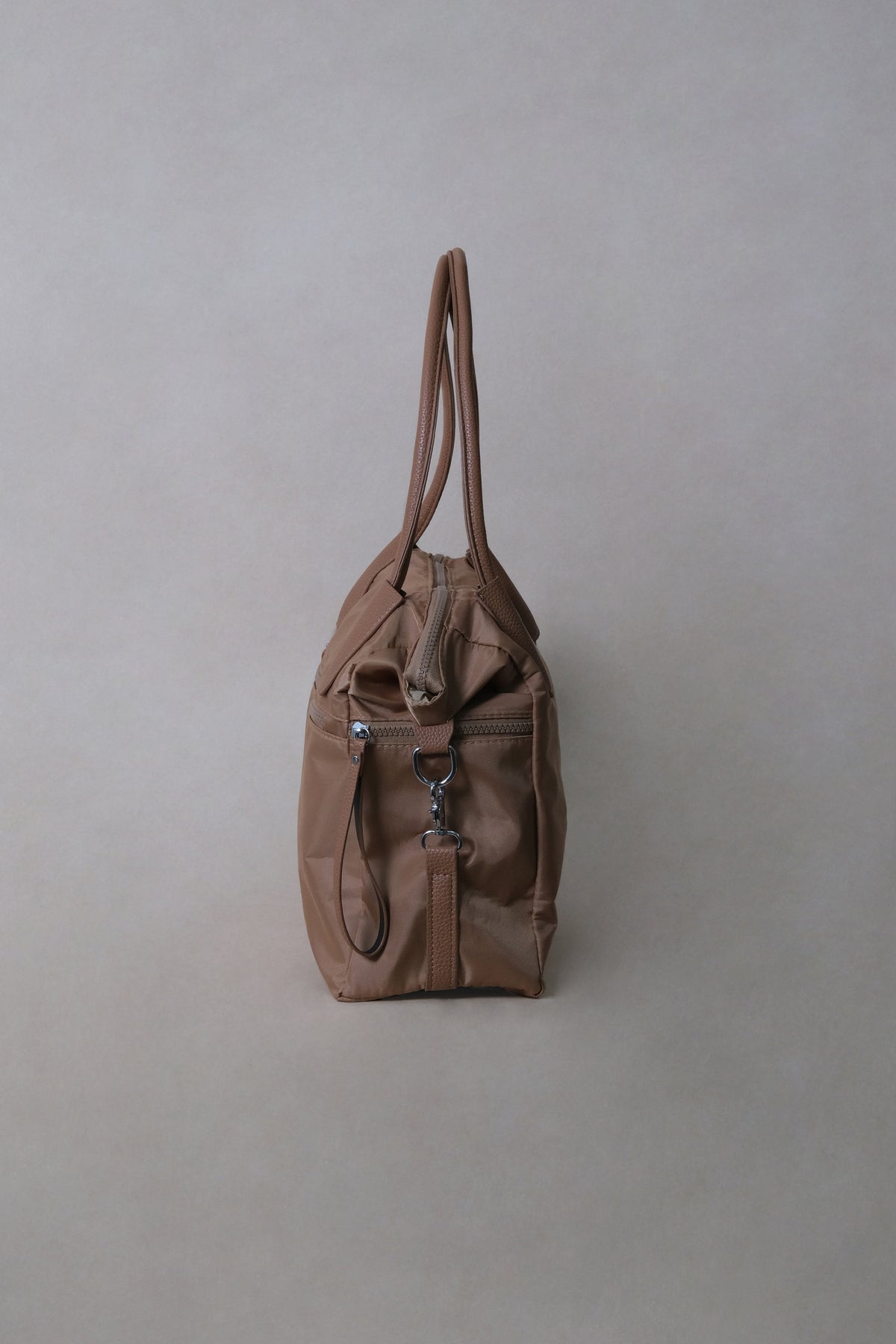 Classic Flow Crossbody Bag - Khaki