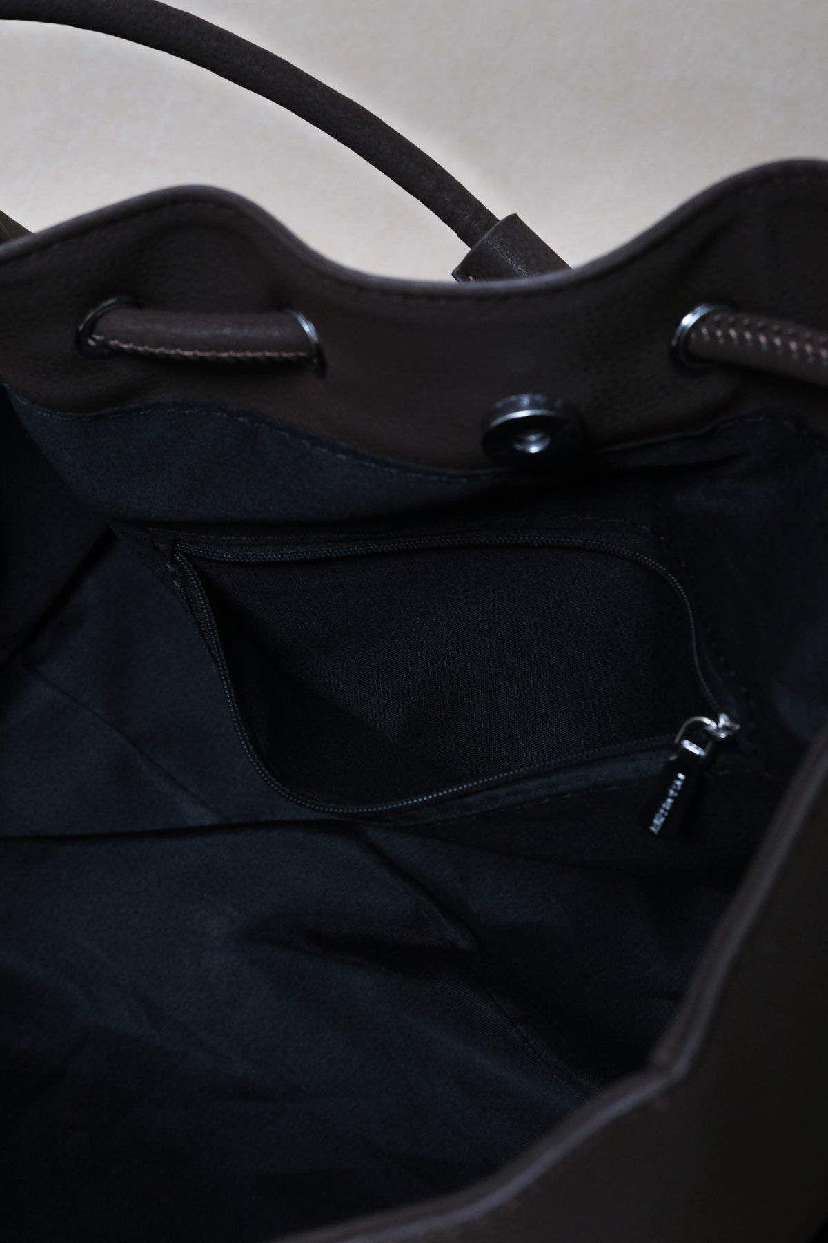 Classic Daily Tote - Coffee