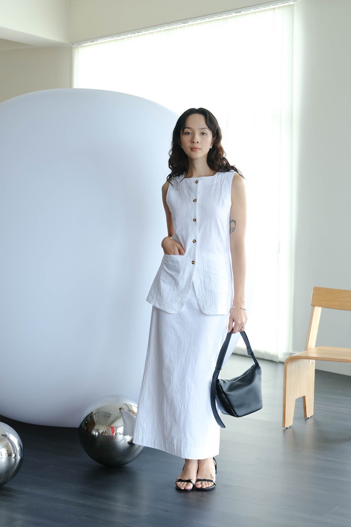 Sleeveless Vest + High Waist Skirt in Snow White Suit