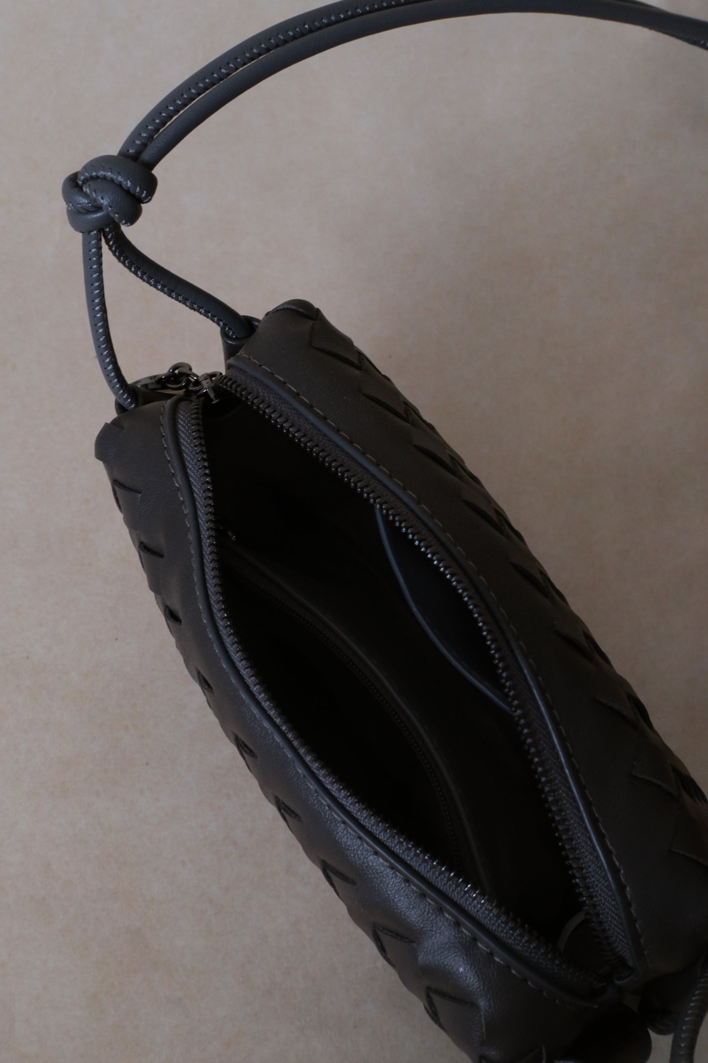 Artisan Elegance Box Bag - Gunmetal Gray