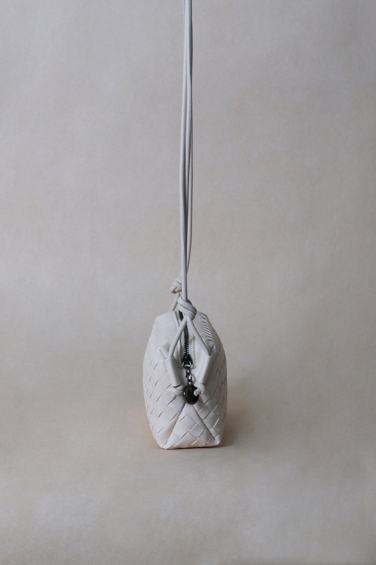 Artisan Elegance Box Bag - Cream White