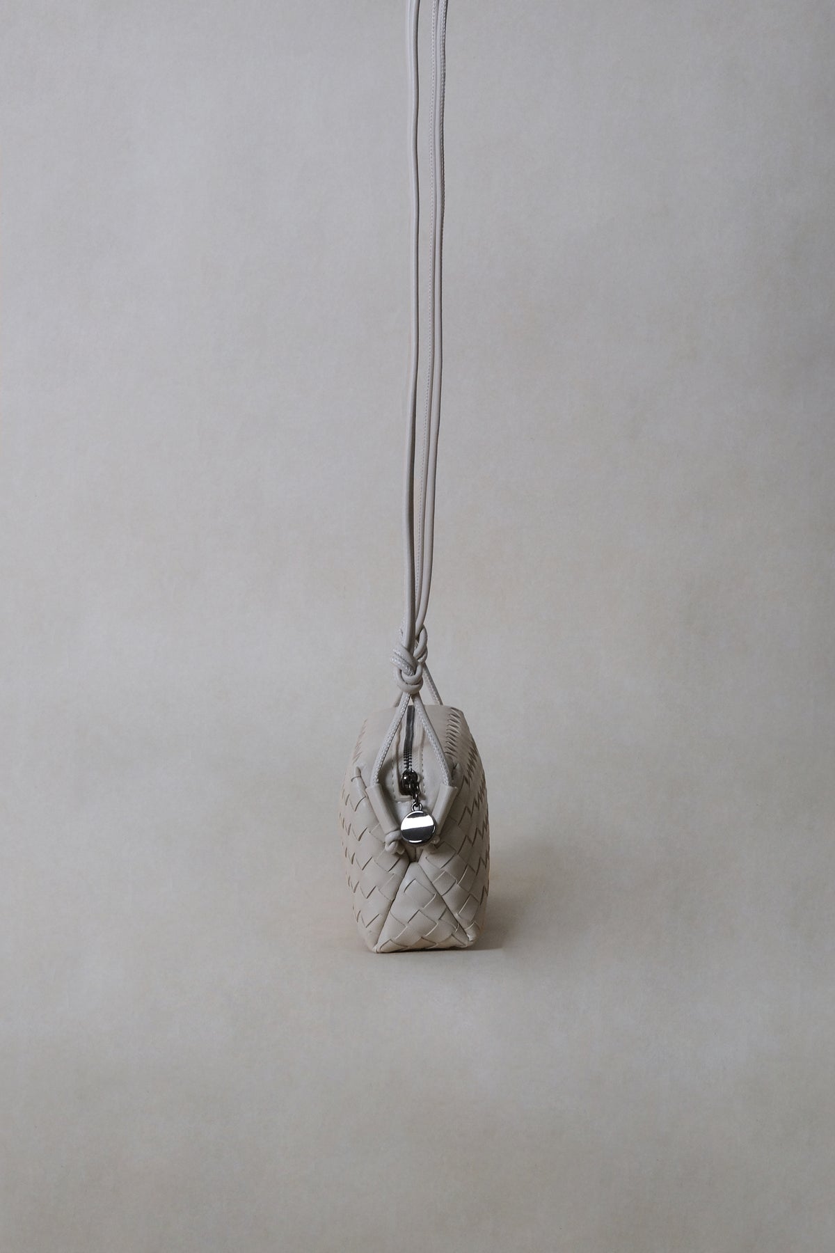Artisan Elegance Box Bag - White Sand