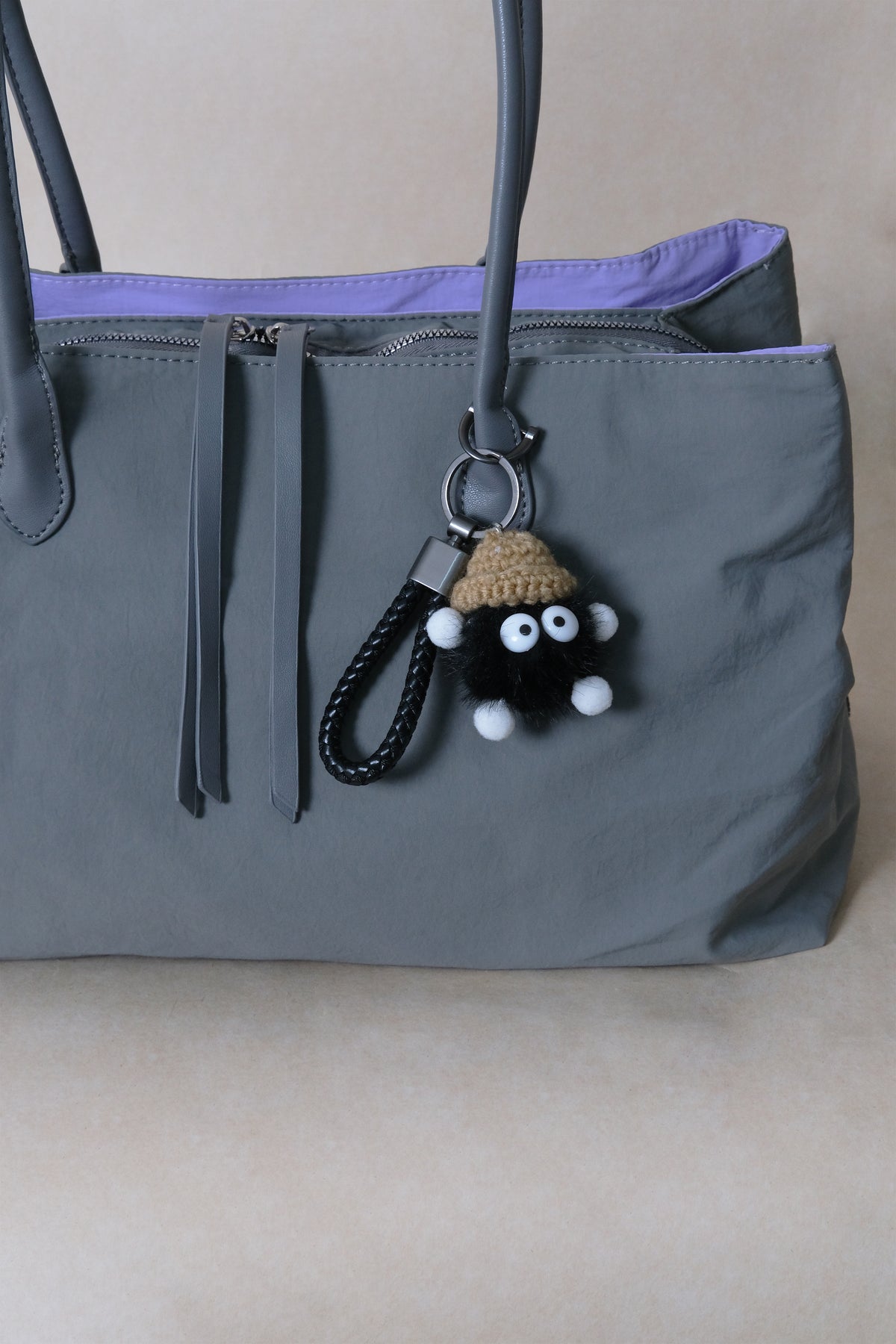 Classic Flow Vegan Leather Tote - Grey (With Charm)