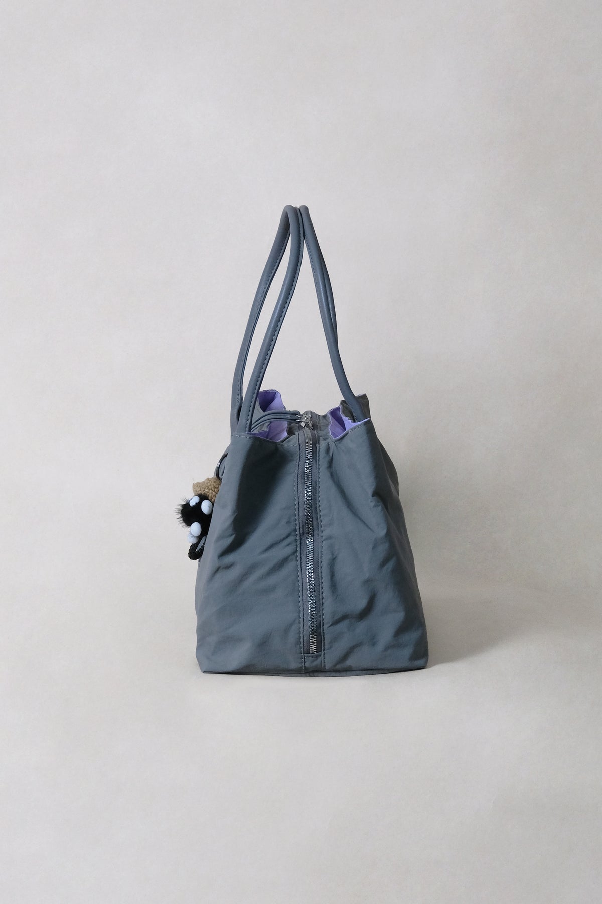 Classic Flow Vegan Leather Tote - Grey (With Charm)