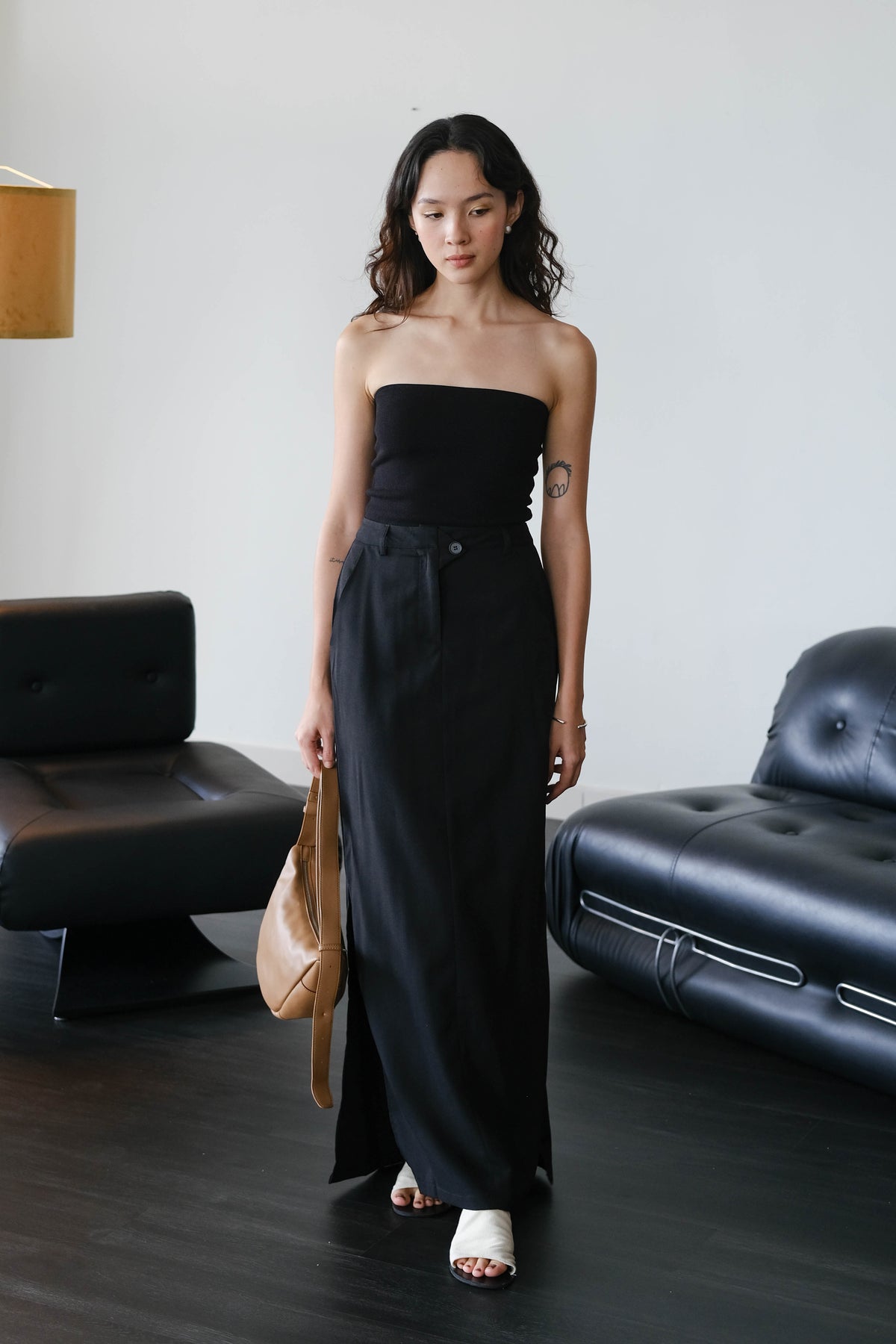 High-waisted Skirt In Classic Black