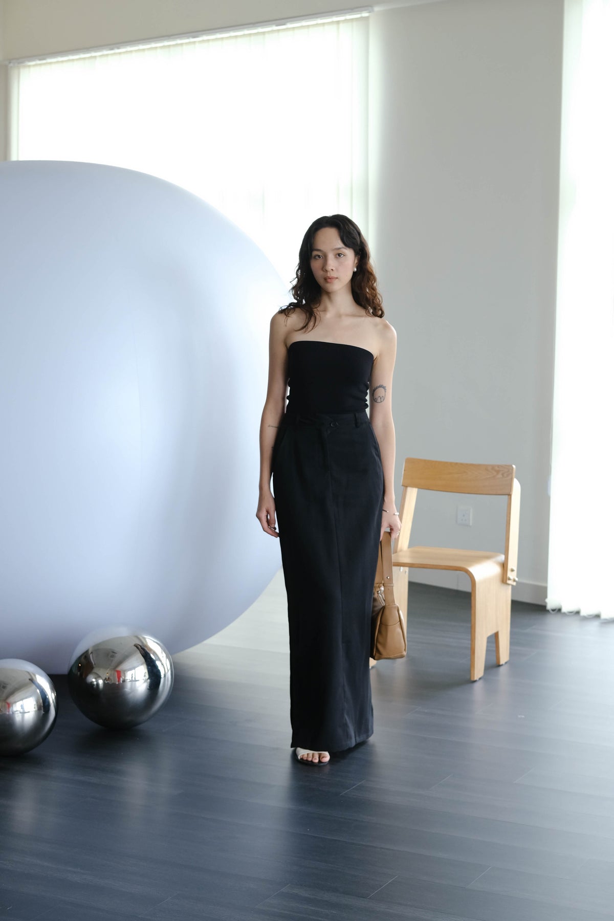 High-waisted Skirt In Classic Black