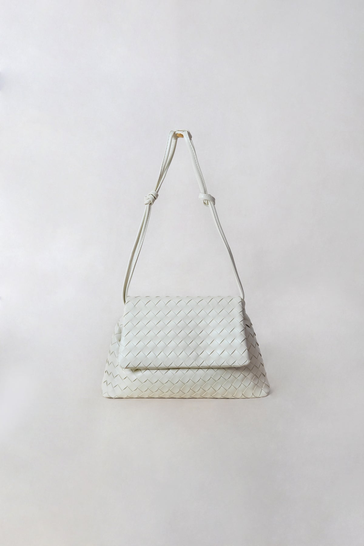 Artisan Classic Messenger Bag - Cream Yellow