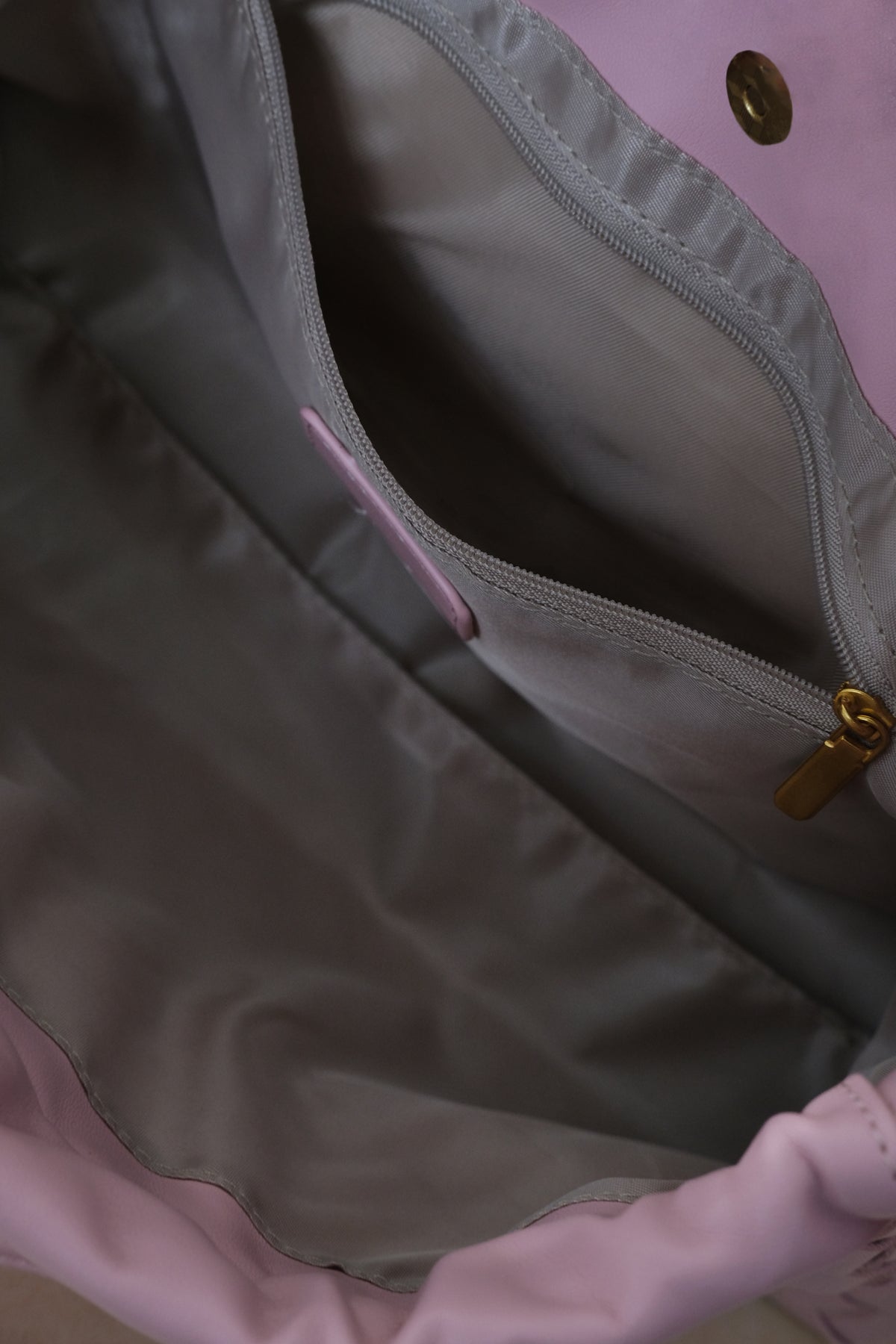 Artisan Classic Messenger Bag - Lotus Pink