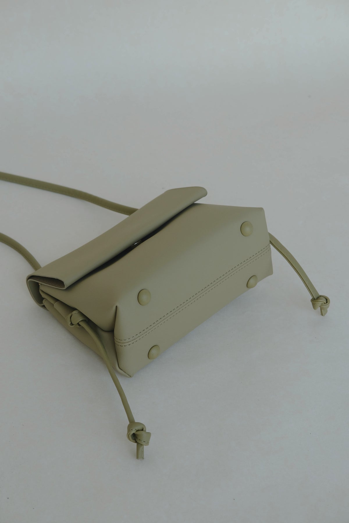 French One-shoulder Cross-body Vintage Small Square Bag in Light Green
