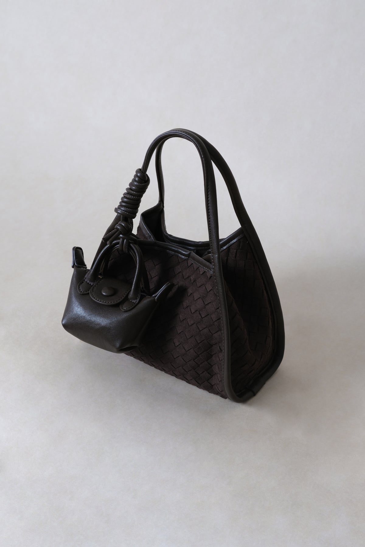 Artisan Grace Basket Bag - Coffee