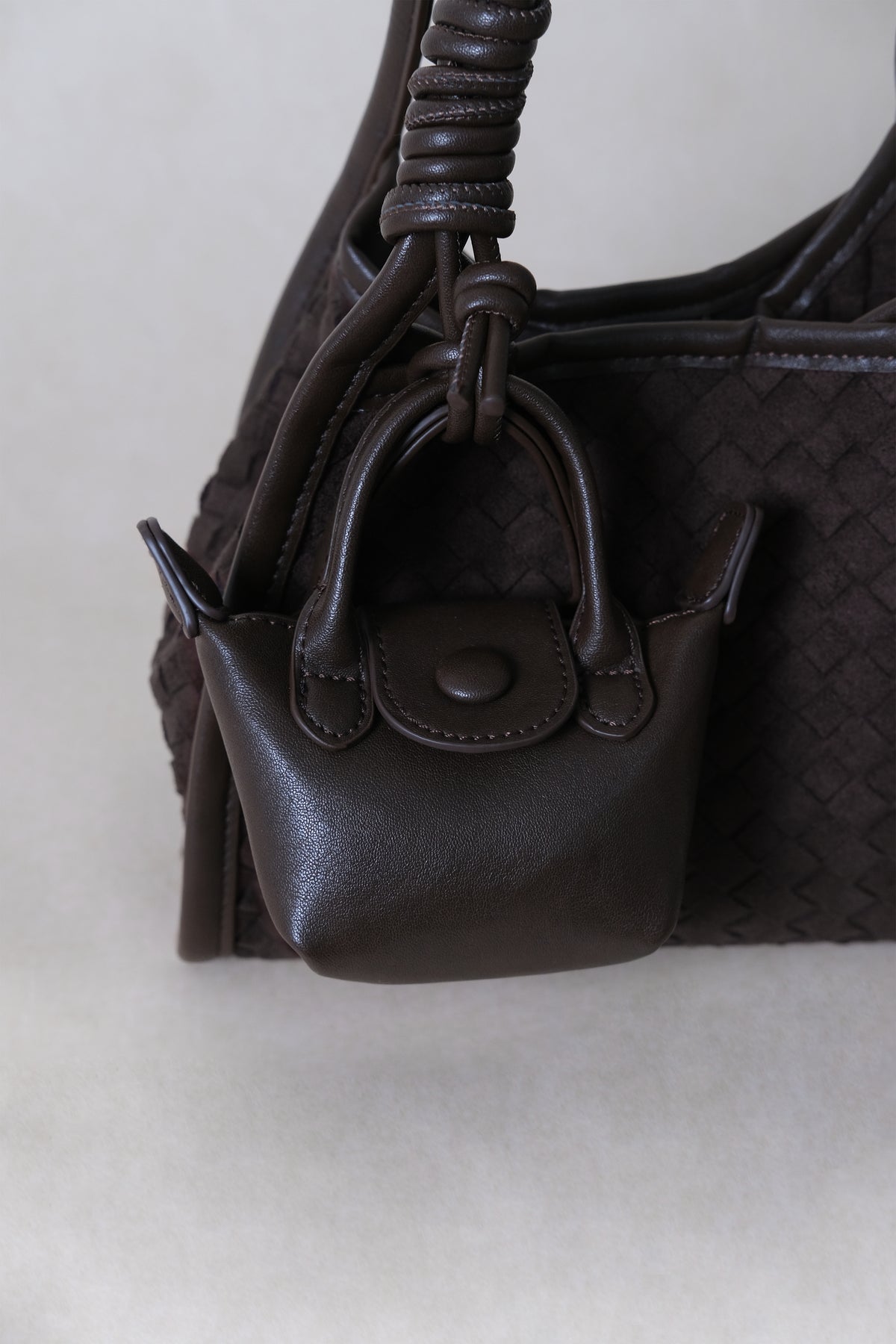 Artisan Grace Basket Bag - Coffee