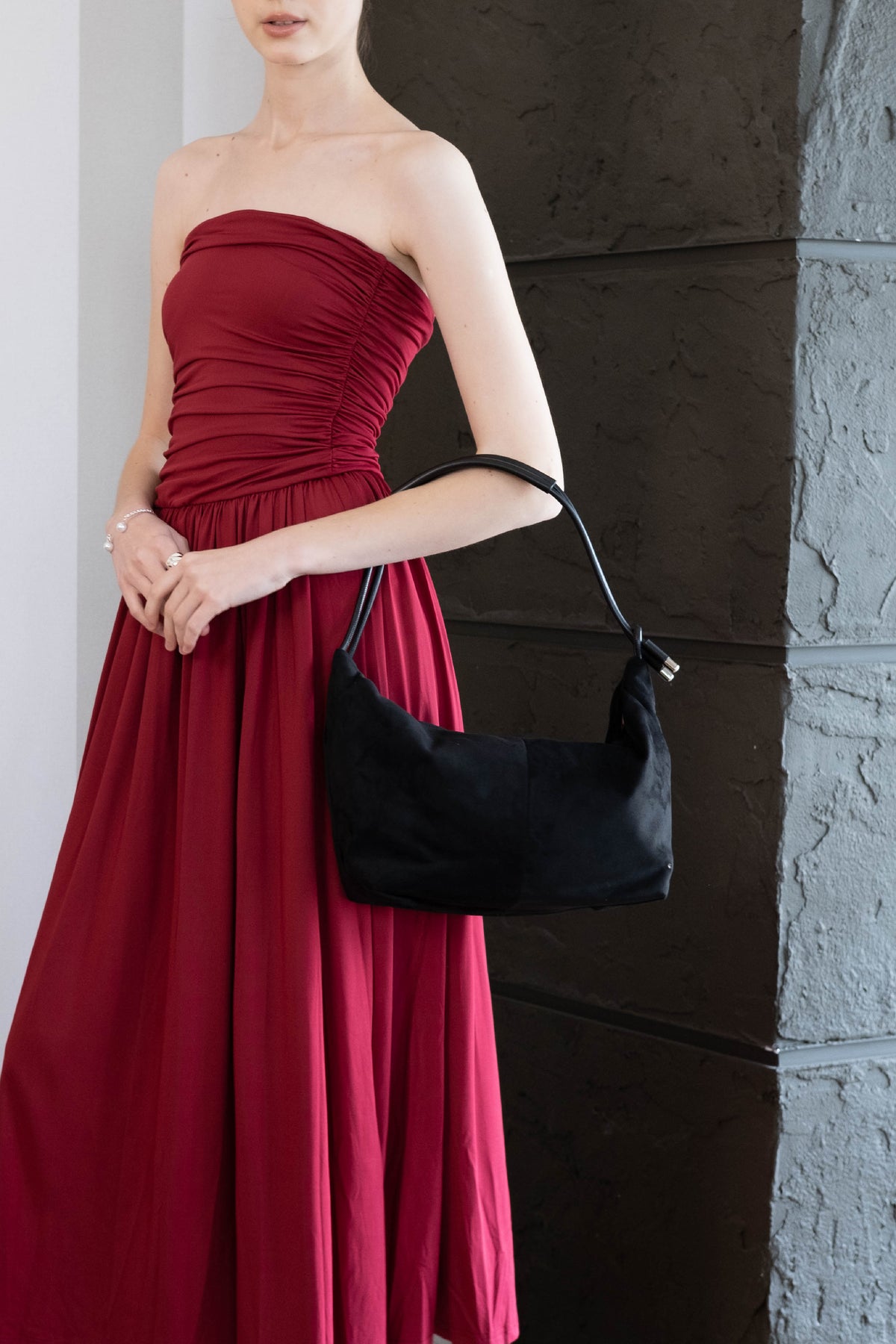 Madeleine Everyday Hobo - Classic Black