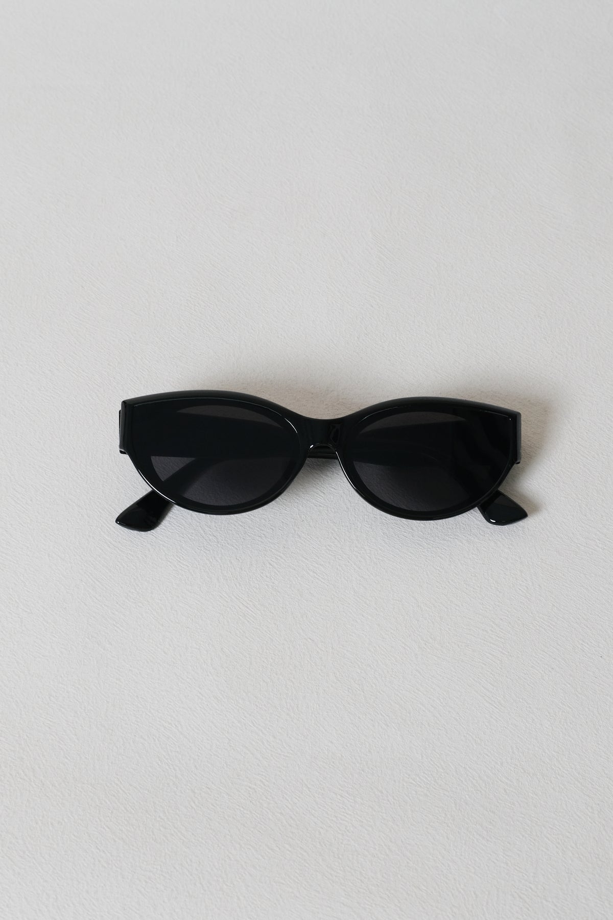 Noir Muse Sunglasses