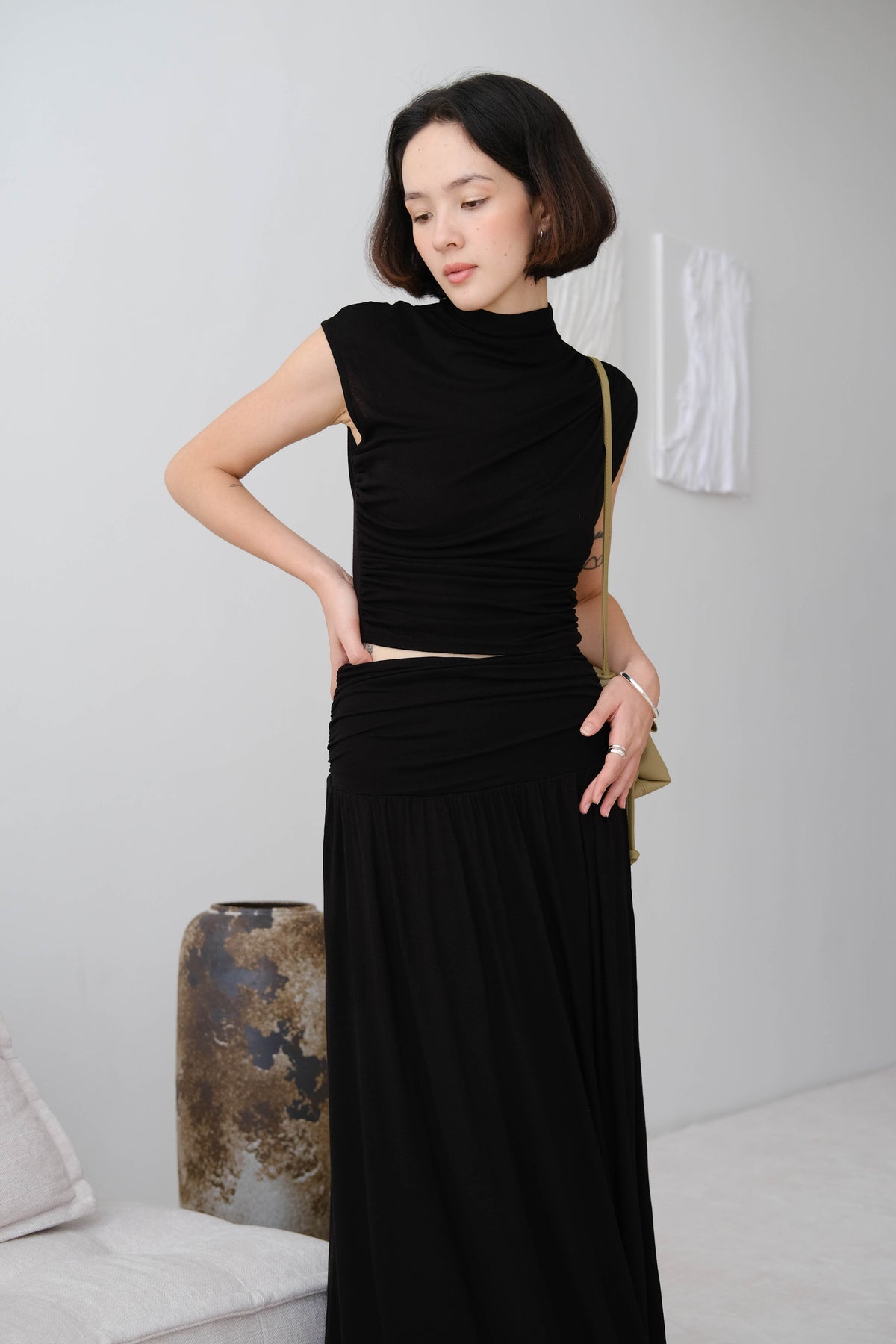 Wide Waistband Pleated Knitted Skirt In Classic Black