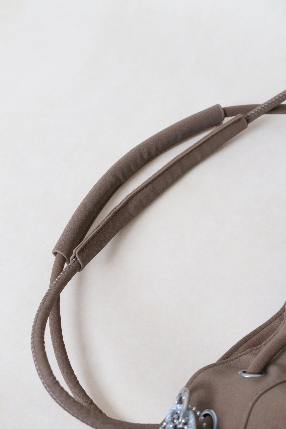Medium Classic Daily Tote - Chestnut (With Charm)