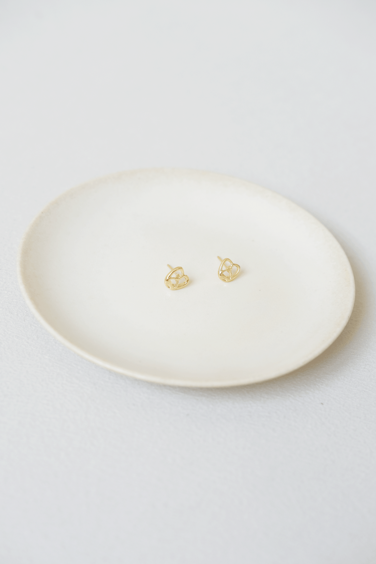 Mini Pretzel Studs
