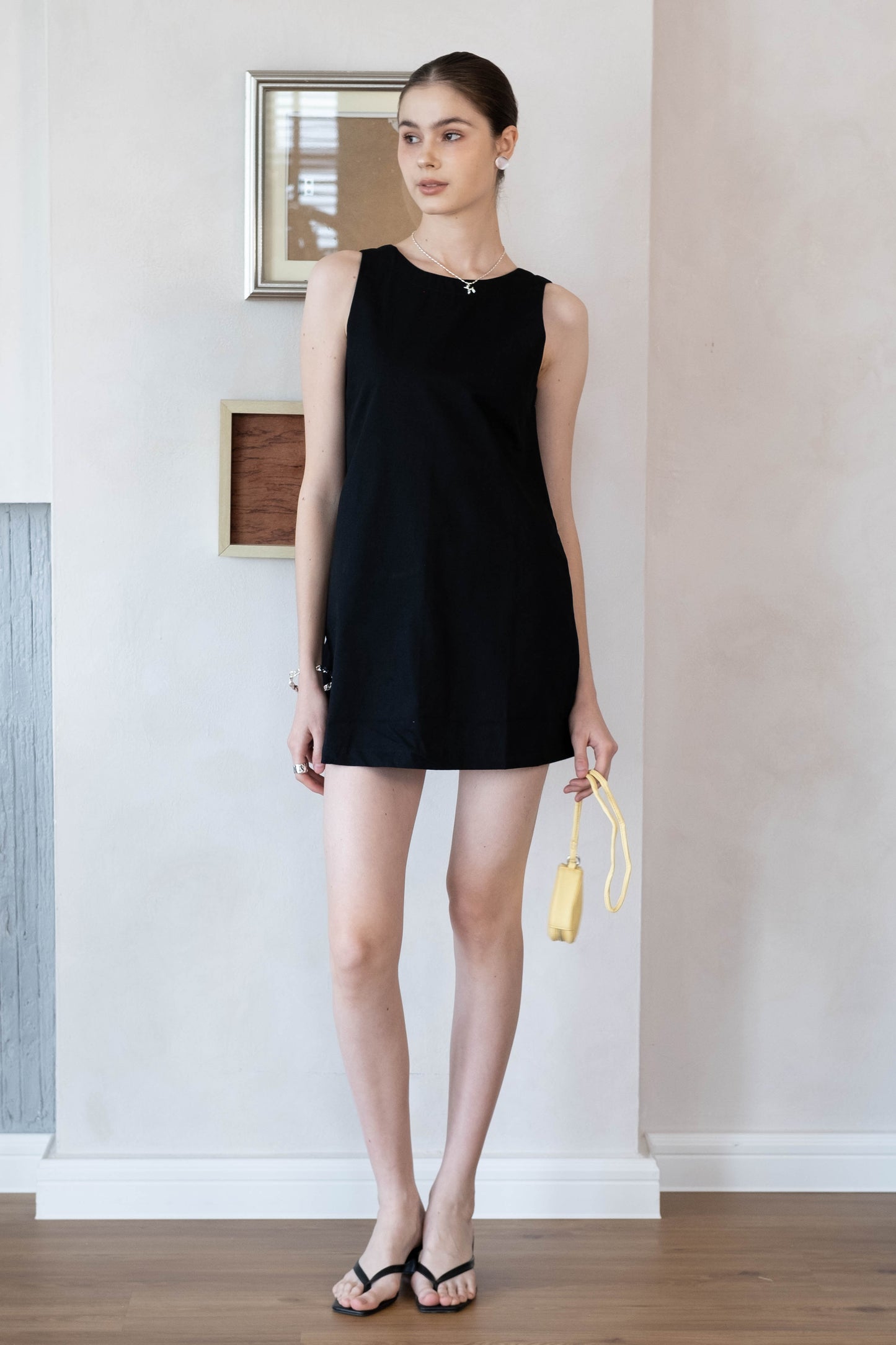 Cotton And Linen Backless Mini Dress In Black