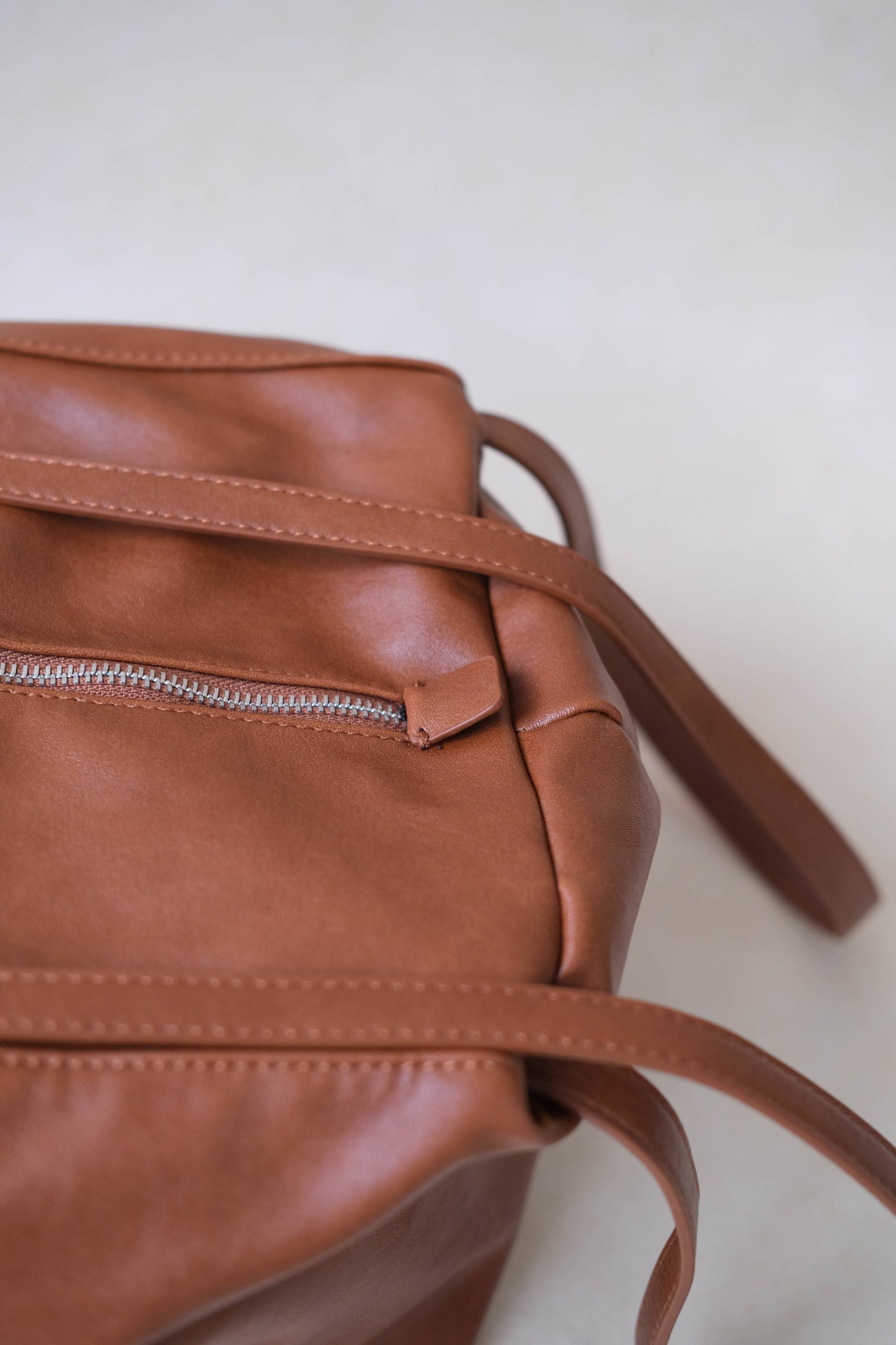 Adélie Carryall - Caramel Brown