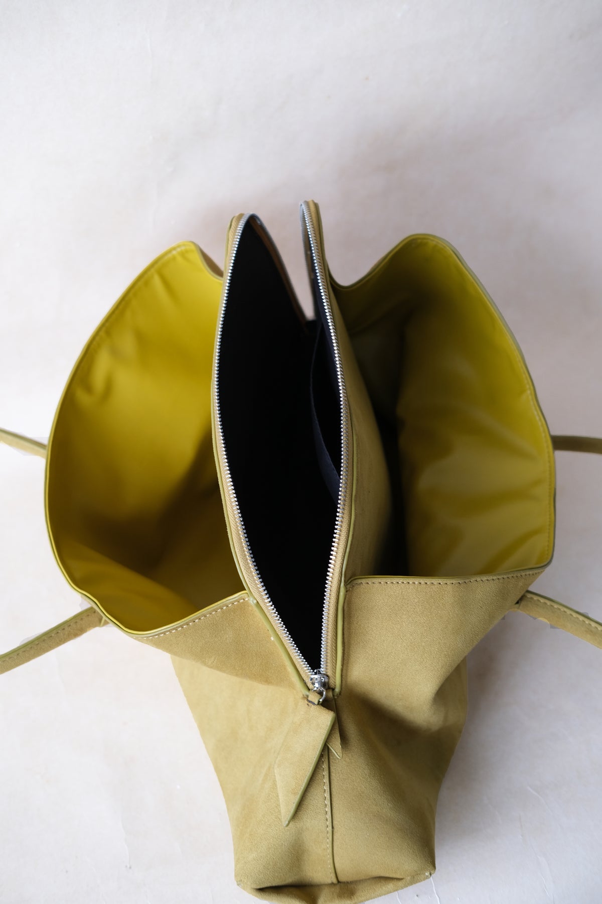 Barne Époque Tote - Mustard Yellow