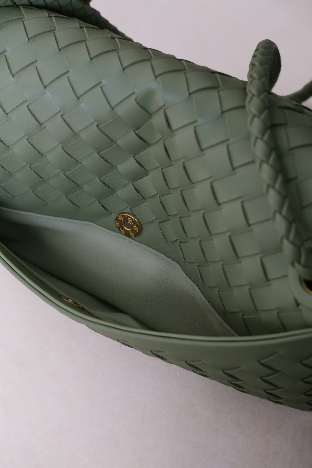 Artisan Linear Flap - Mineral Green