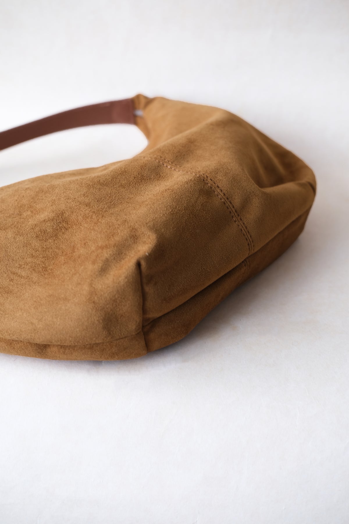 Oversize Dumpling Bag - Camel