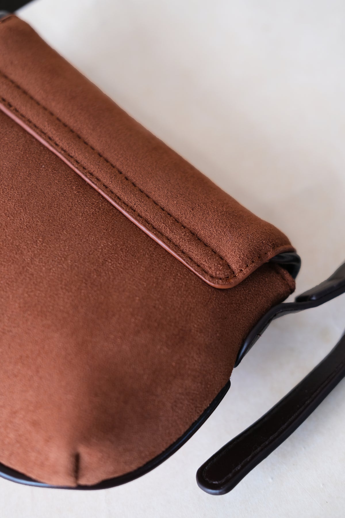 Classic Saddle Underarm Bag - Chestnut