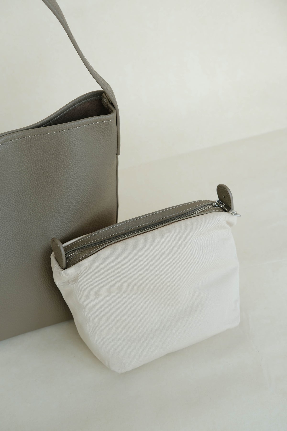 Large-Capacity Lychee Texture Shoulder/Crossbody Set In Light Mud