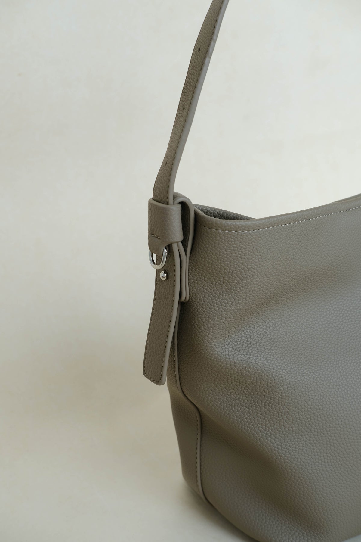 Large-Capacity Lychee Texture Shoulder/Crossbody Set In Light Mud