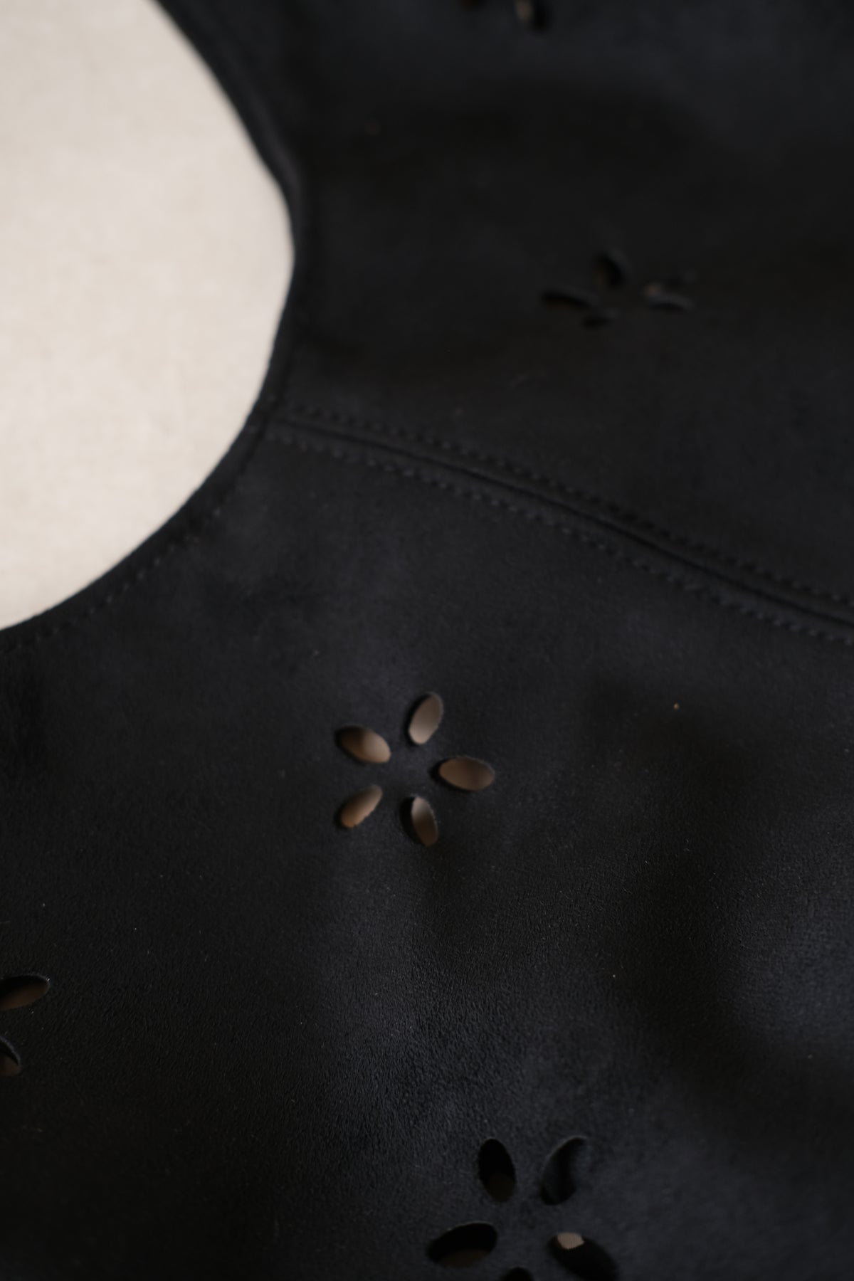 Chic Minimalist Shoulder Tote - Classic Black