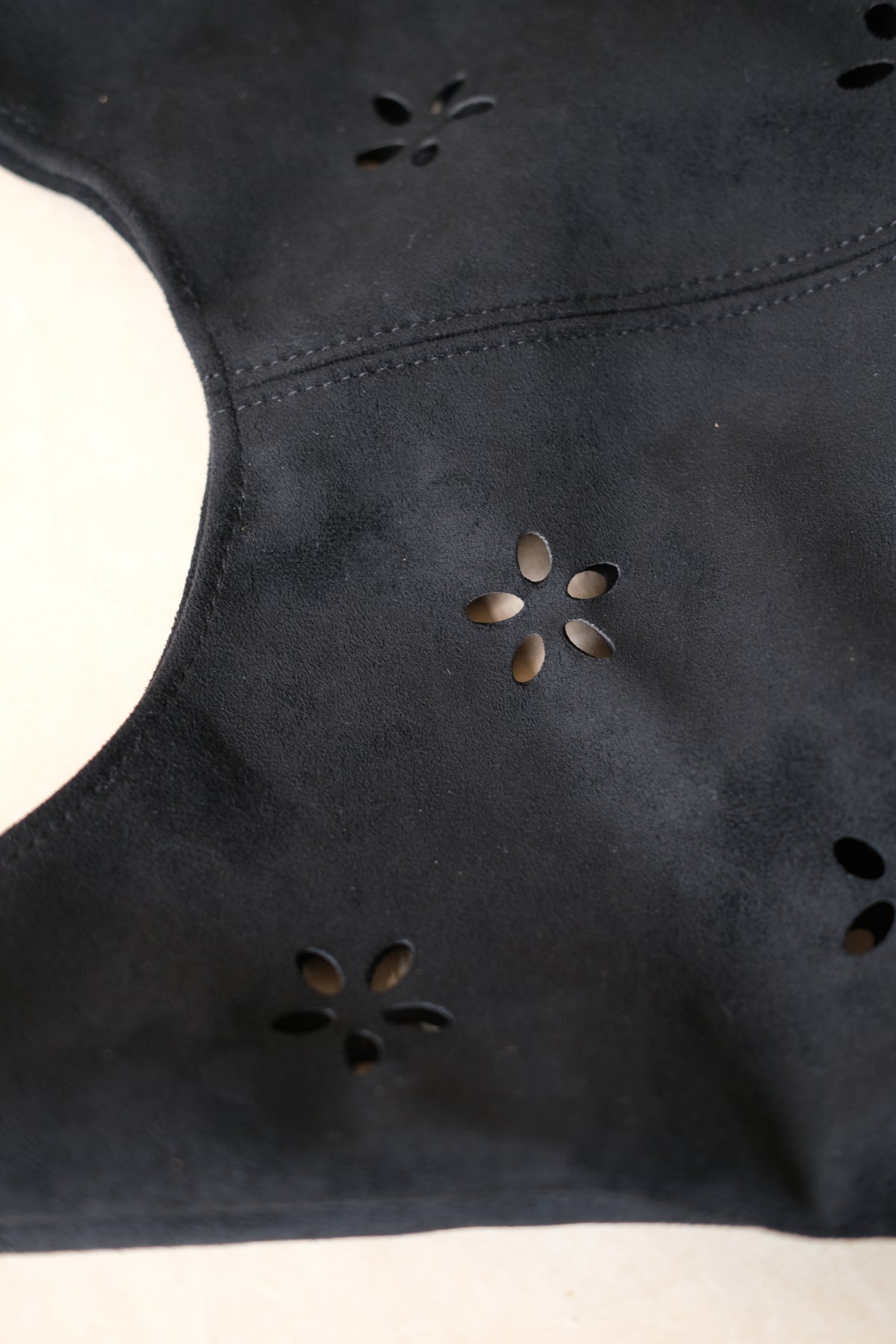 Chic Minimalist Shoulder Tote - Classic Black