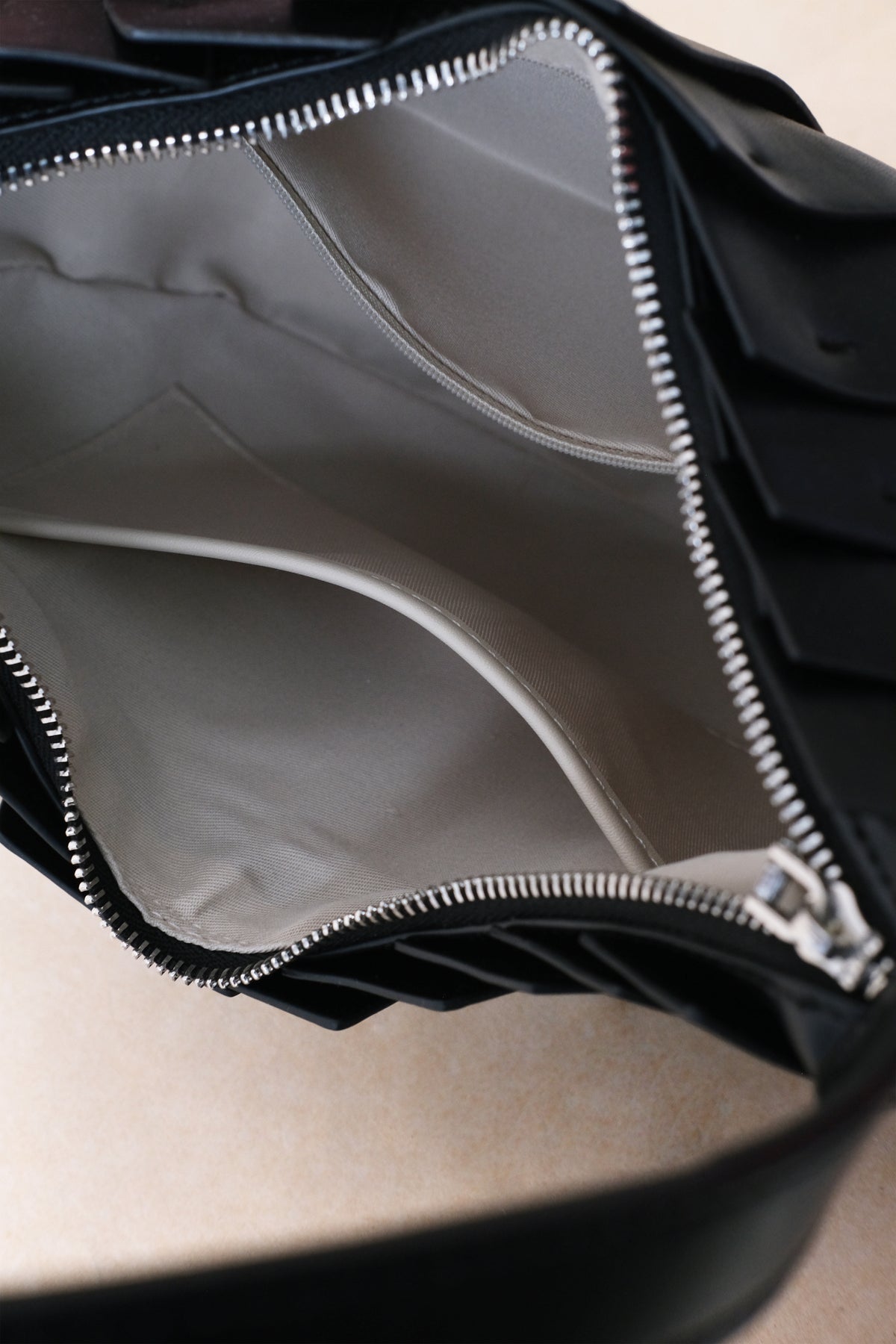 The Modena Slouch - Classic Black