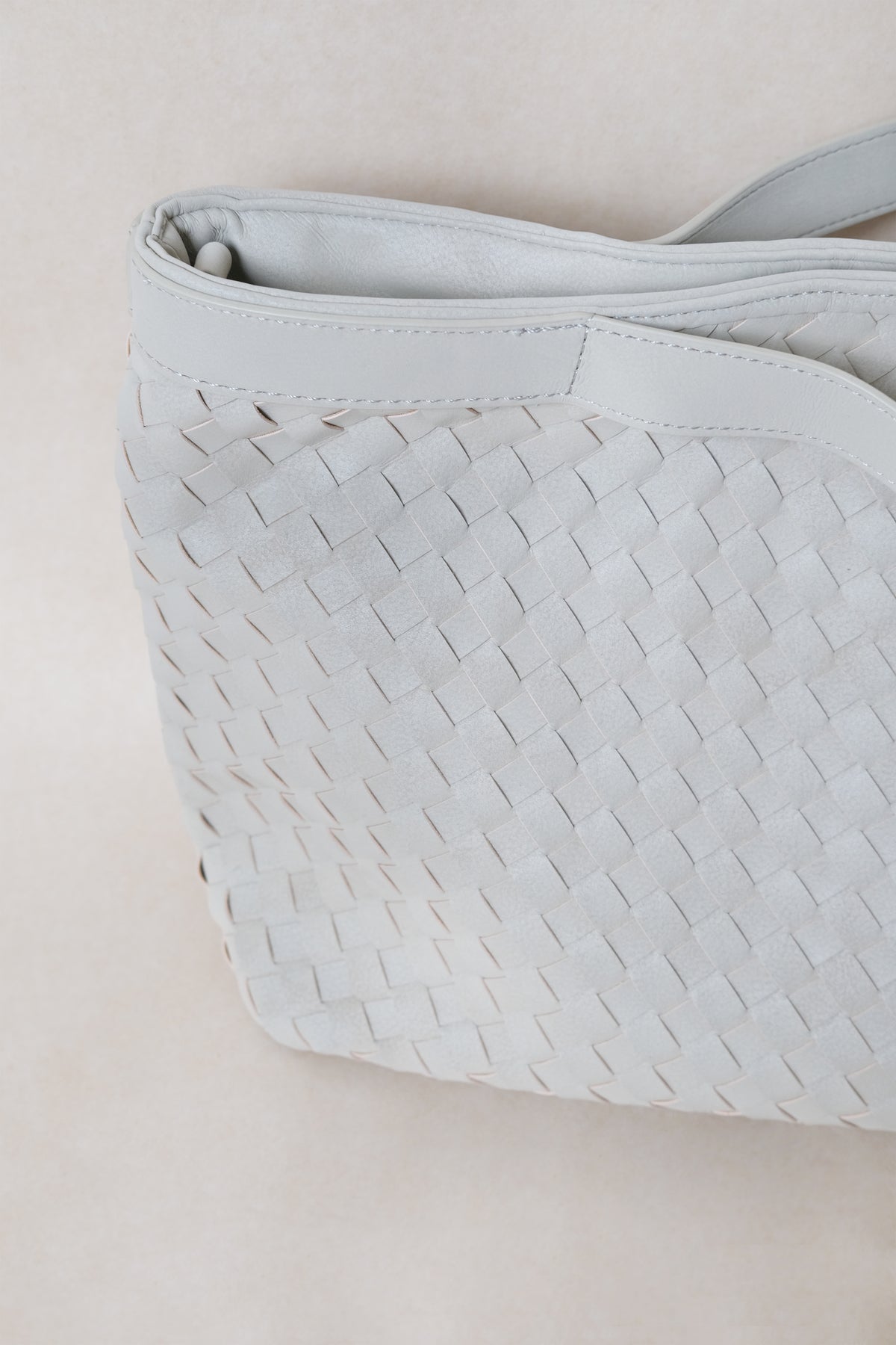 Artisan Belle Carryall - Light Grey