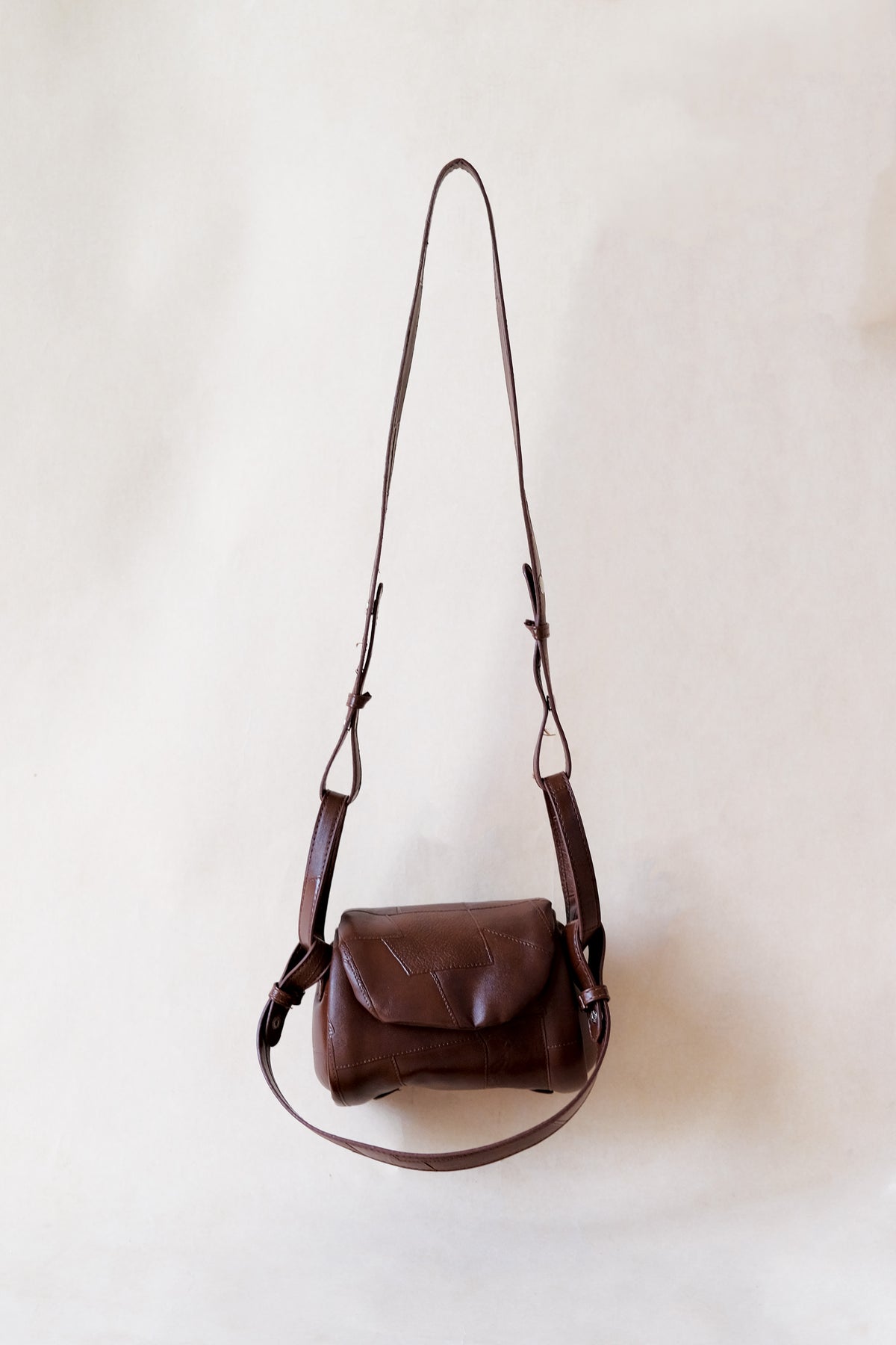 The Bijou Barrel bag - Chestnut