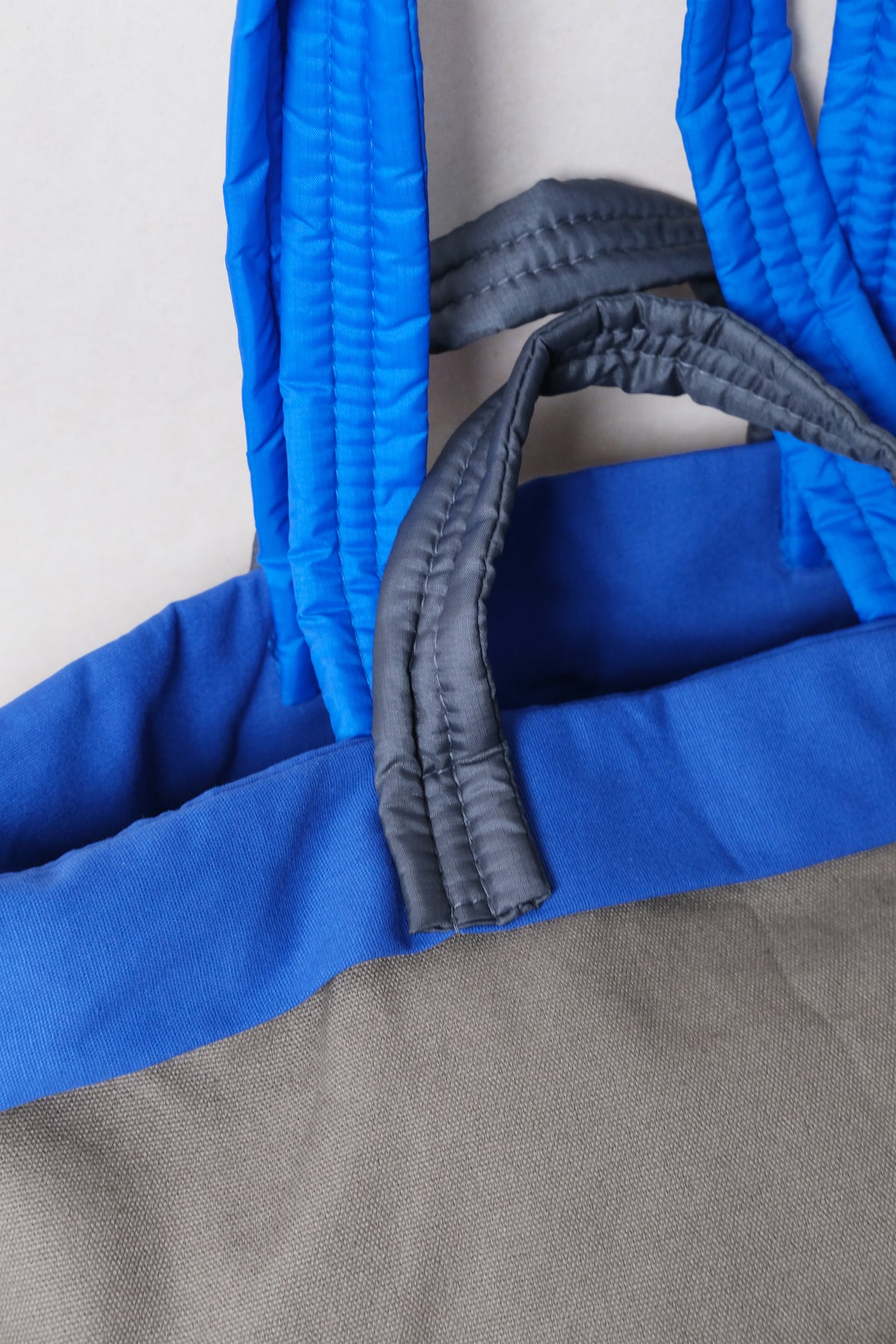 Marlow Canvas Tote - Blue + Oat Latte