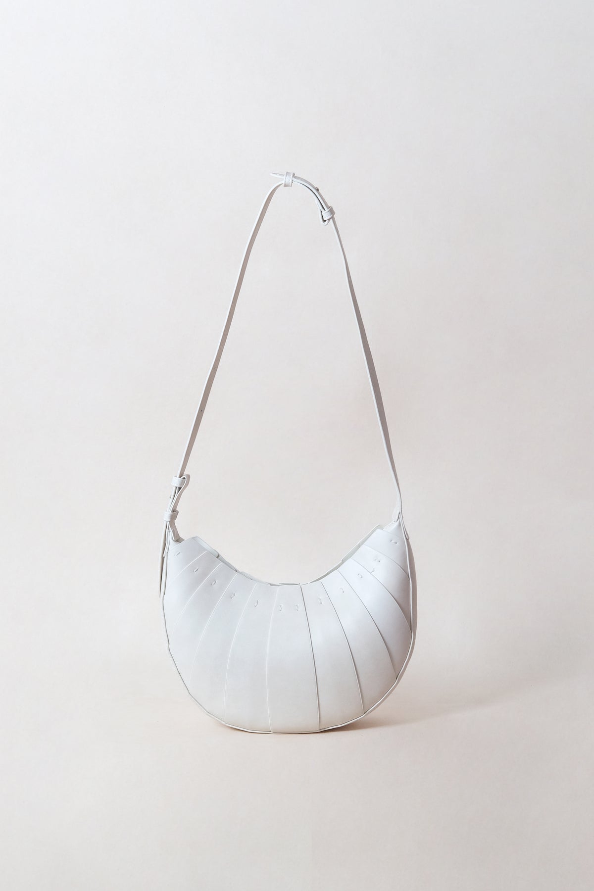 The Modena Slouch - White