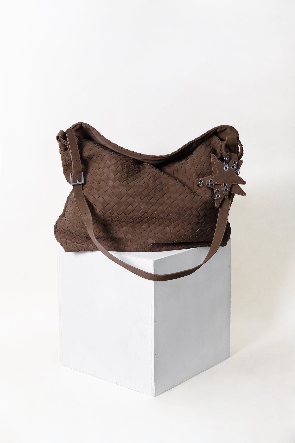 Artisan Élise Carryall - Chestnut
