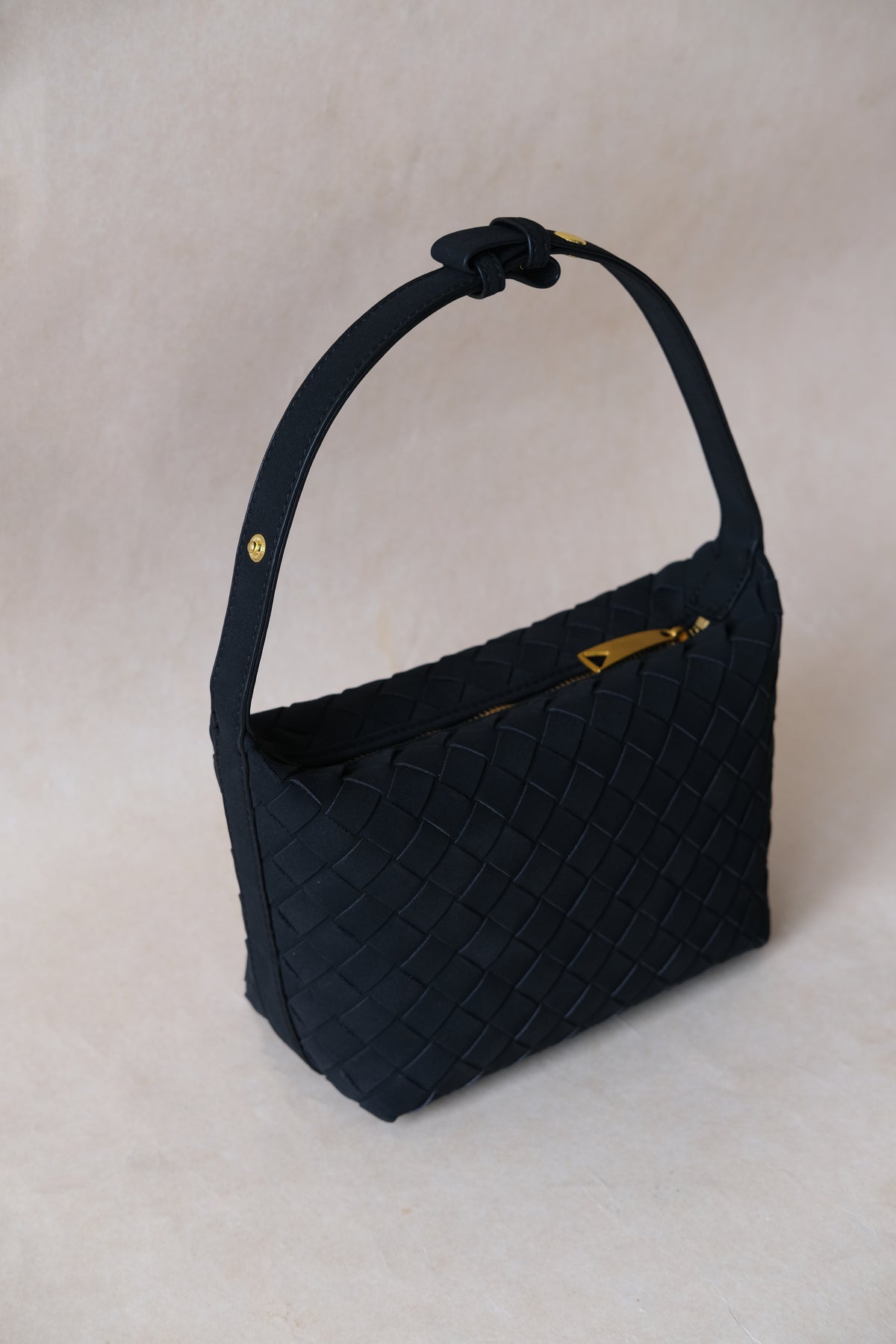 The Artisan Bag - Matte Black