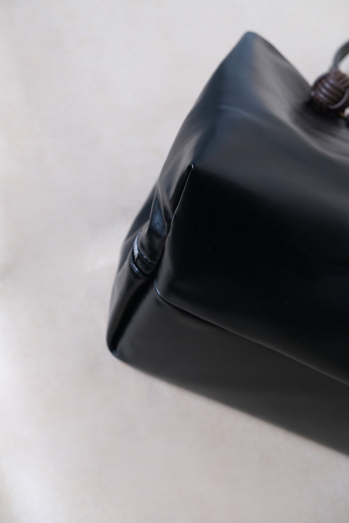 Classic Flow Work Tote - Classic Black (With Charm)
