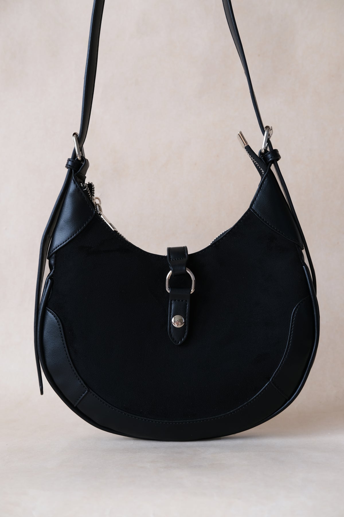 Classic Velvet Saddle Handbag - Classic Black