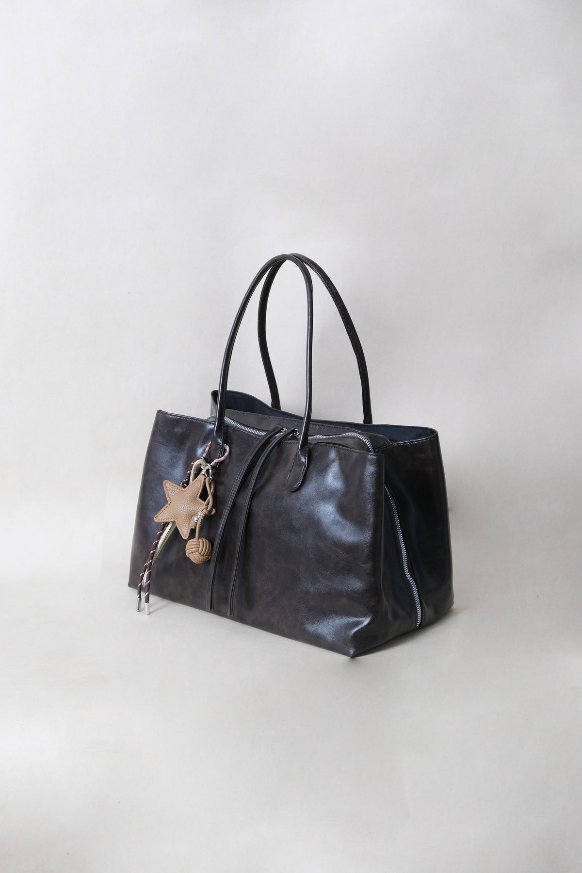 Classic Flow Work Tote - Coffee (With Charm)