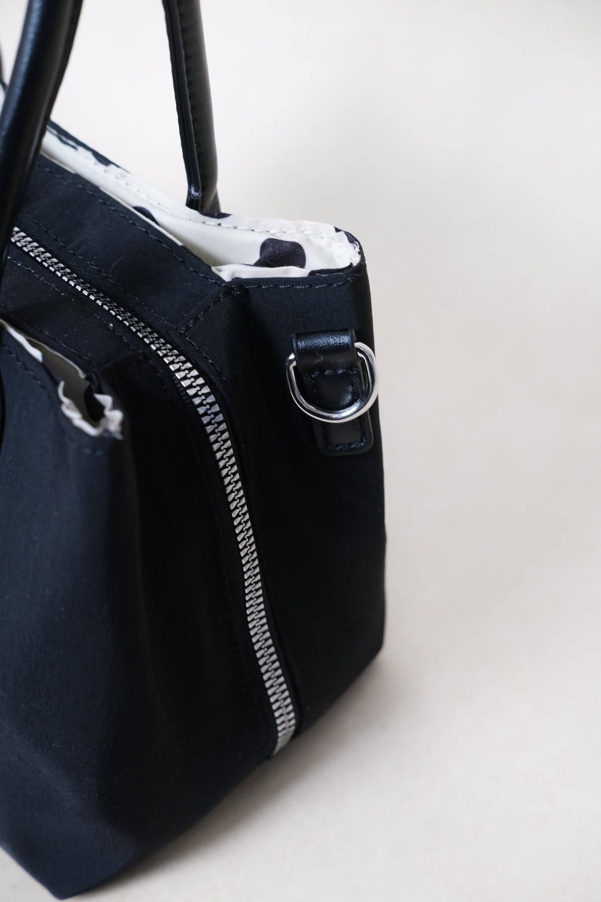 Mini Classic Flow Vegan Leather Tote - Black + Polkadots
